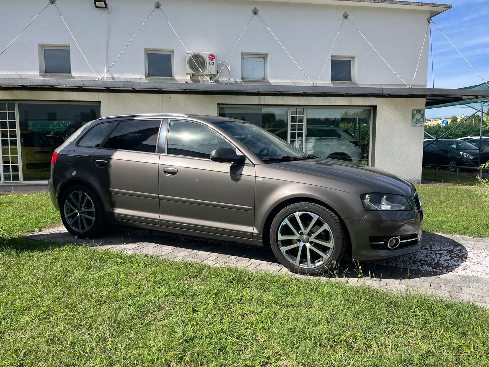 Sportback 2.0 tdi 140cv - SENZA VINCOLI DI FINANZIAMENTO - Gallotti Auto