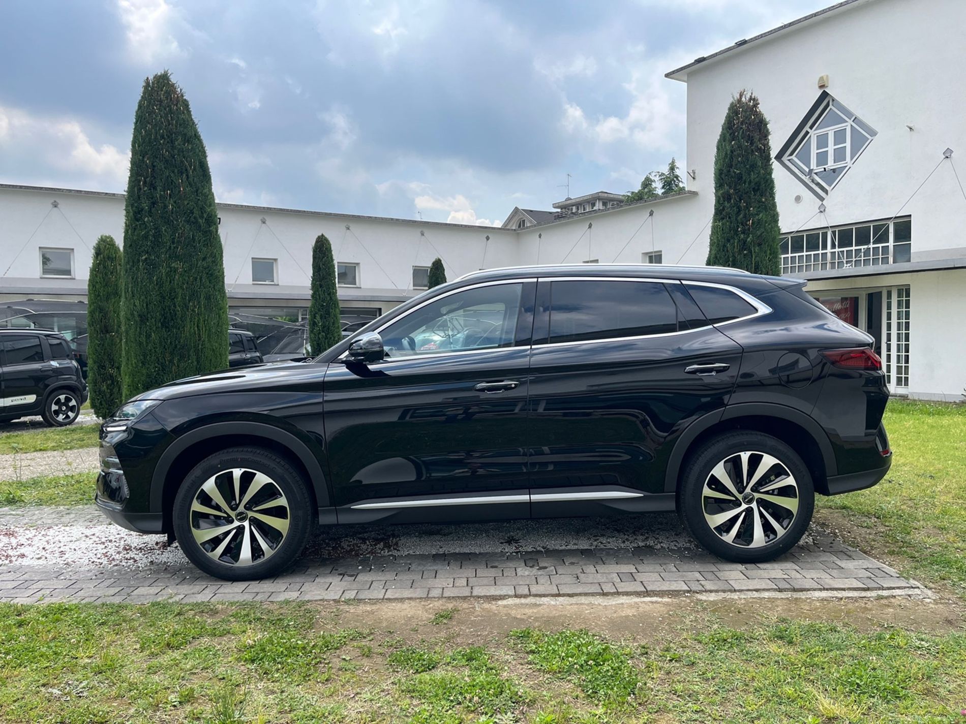 DM-i Comfort 1.5 phev 218cv 2wd autom. - SENZA VINCOLI DI FINANZIAMENTO  - Gallotti Auto