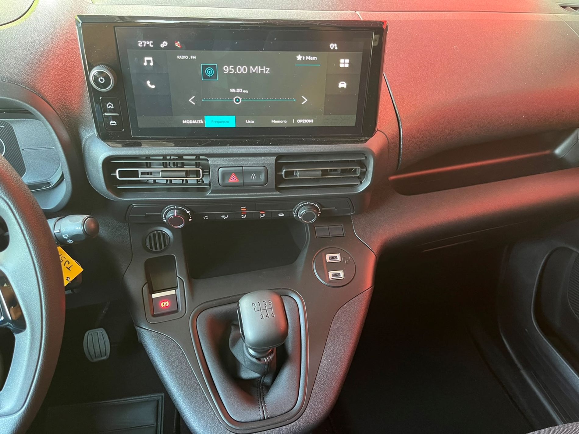Van M 1.5 BlueHDi 100cv s&s Standard + IVA - SENZA VINCOLI DI FINANZIAMENTO - Gallotti Auto