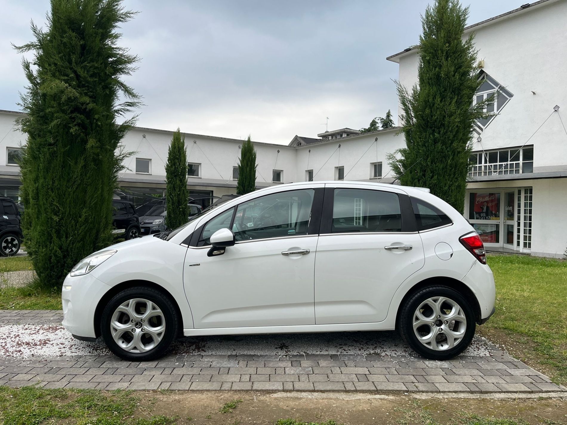1.2 puretech 82cv - SENZA VINCOLI DI FINANZIAMENTO - Gallotti Auto