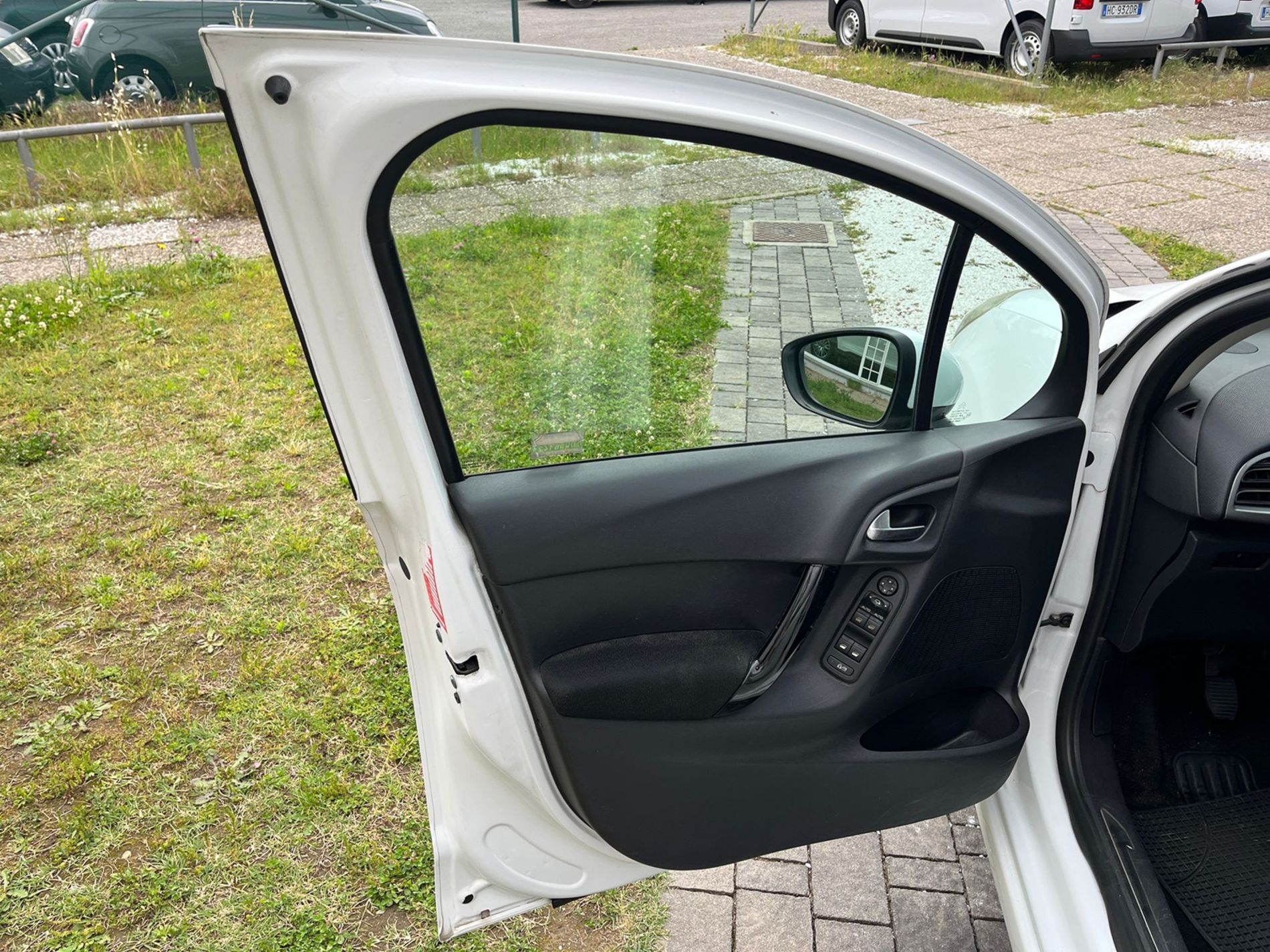 1.2 puretech 82cv - SENZA VINCOLI DI FINANZIAMENTO - Gallotti Auto