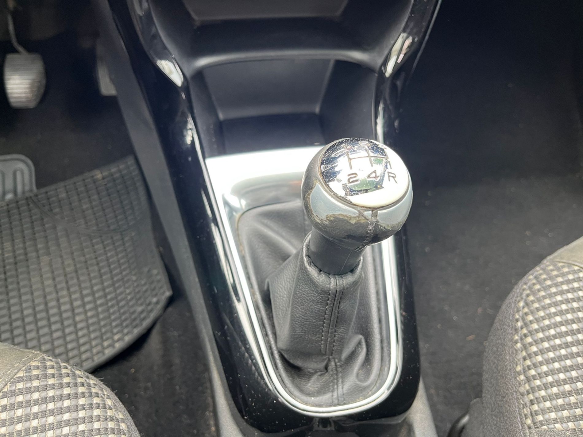 1.2 puretech 82cv - SENZA VINCOLI DI FINANZIAMENTO - Gallotti Auto