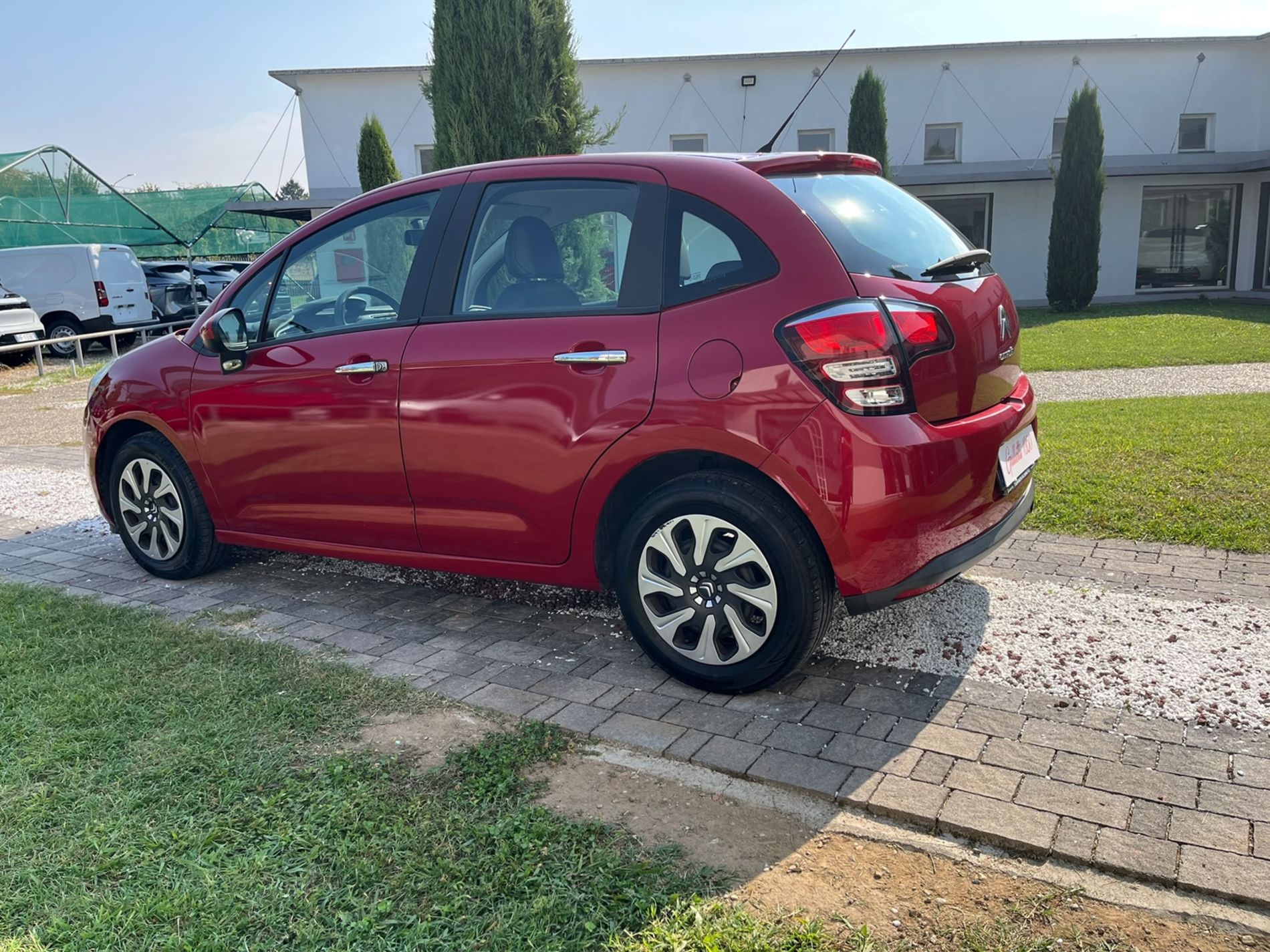 1.2 Exclusive 82cv - RISERVATA A COMMERCIANTI D’AUTO - Gallotti Auto