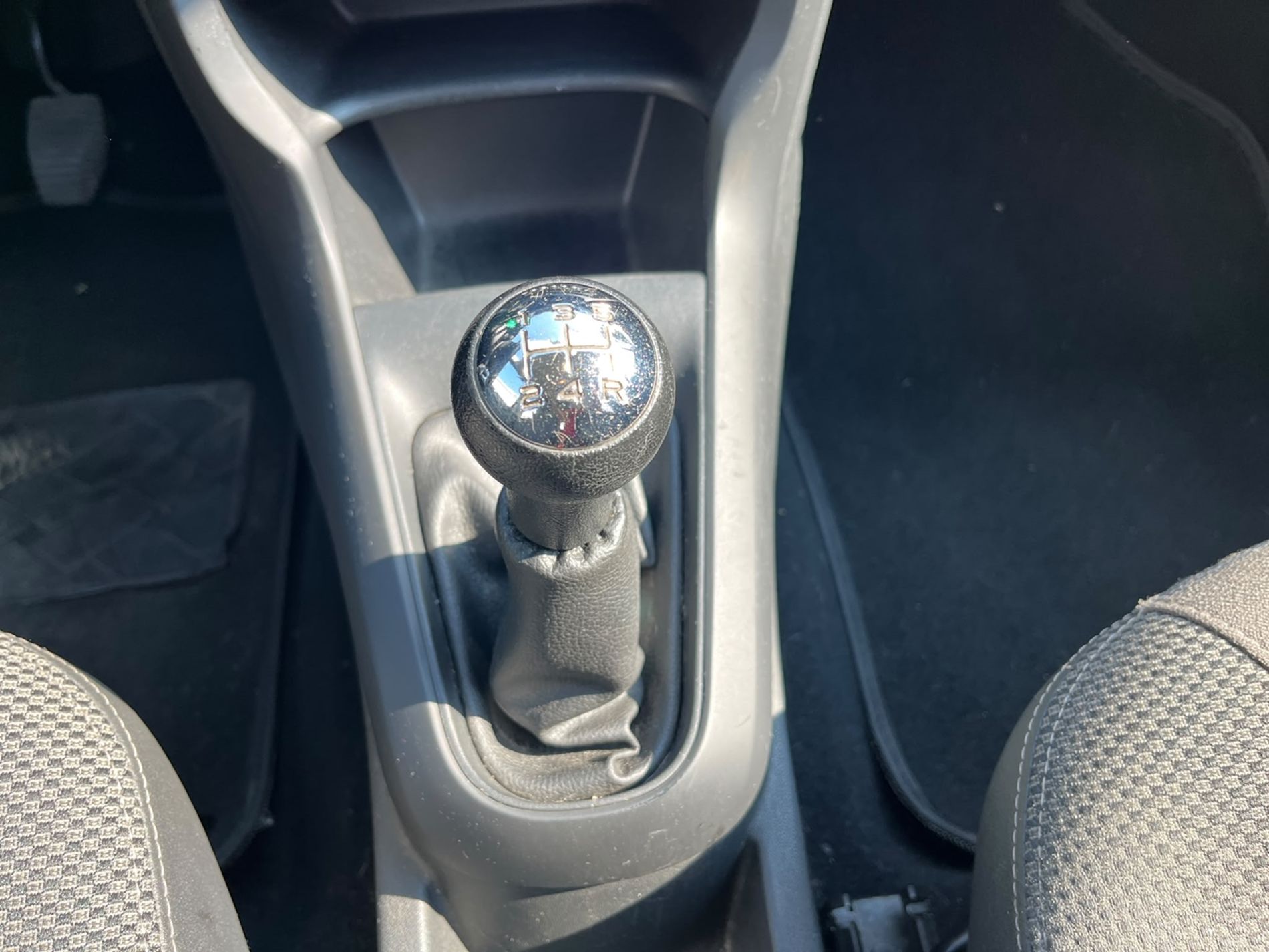 1.2 Exclusive 82cv - RISERVATA A COMMERCIANTI D’AUTO - Gallotti Auto