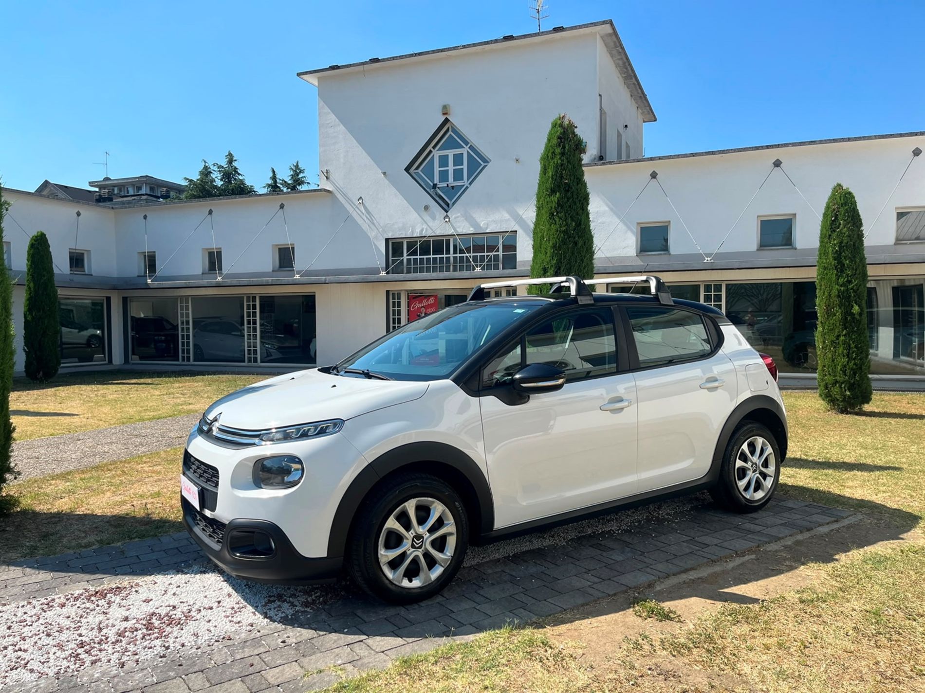 1.2 puretech Feel 82cv - SENZA VINCOLI DI FINANZIAMENTO - Gallotti Auto