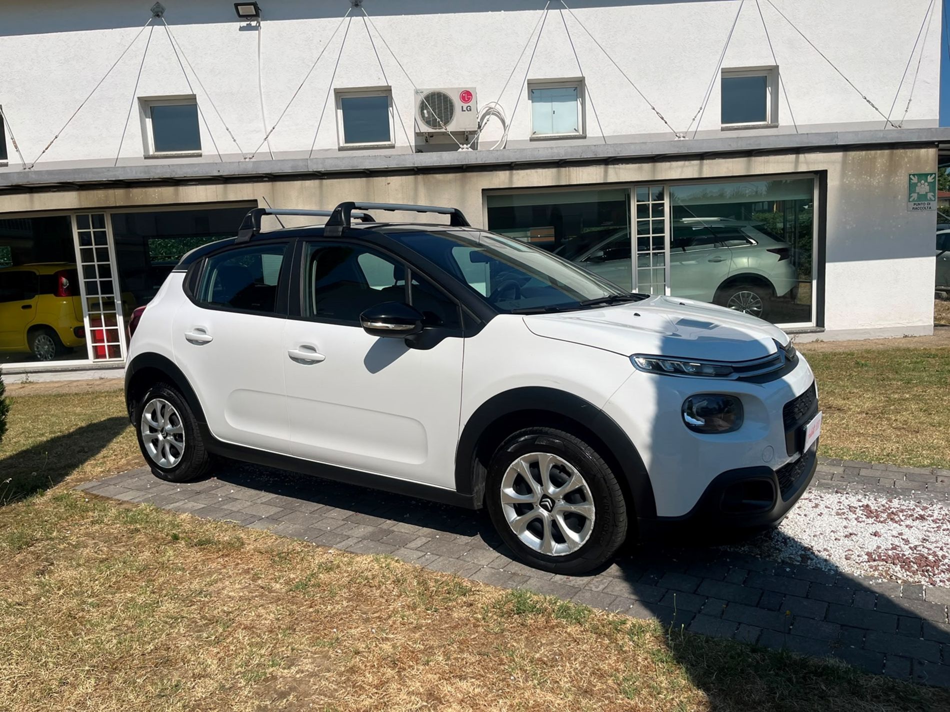 1.2 puretech Feel 82cv - SENZA VINCOLI DI FINANZIAMENTO - Gallotti Auto