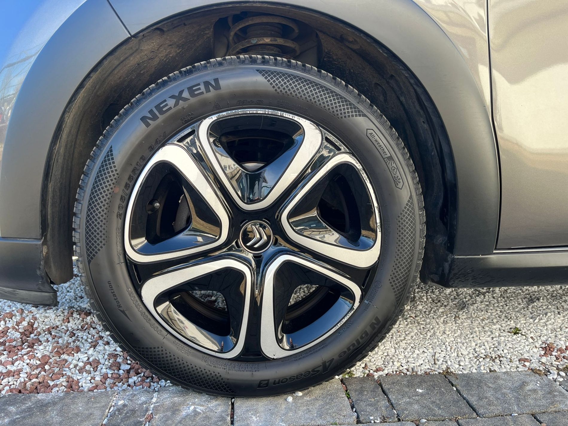 1.2 puretech Shine 82cv - Gallotti Auto