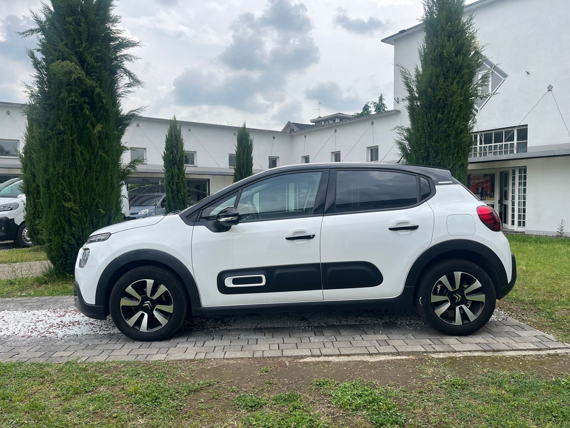 1.2 puretech Shine s&s 110cv EAT6 - SENZA VINCOLI DI FINANZIAMENTO - Gallotti Auto