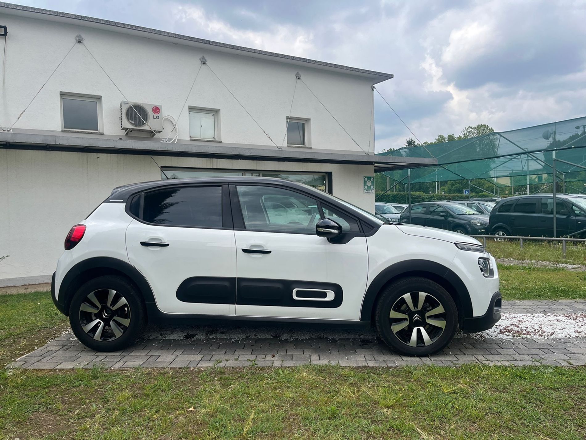 1.2 puretech Shine s&s 110cv EAT6 - SENZA VINCOLI DI FINANZIAMENTO - Gallotti Auto