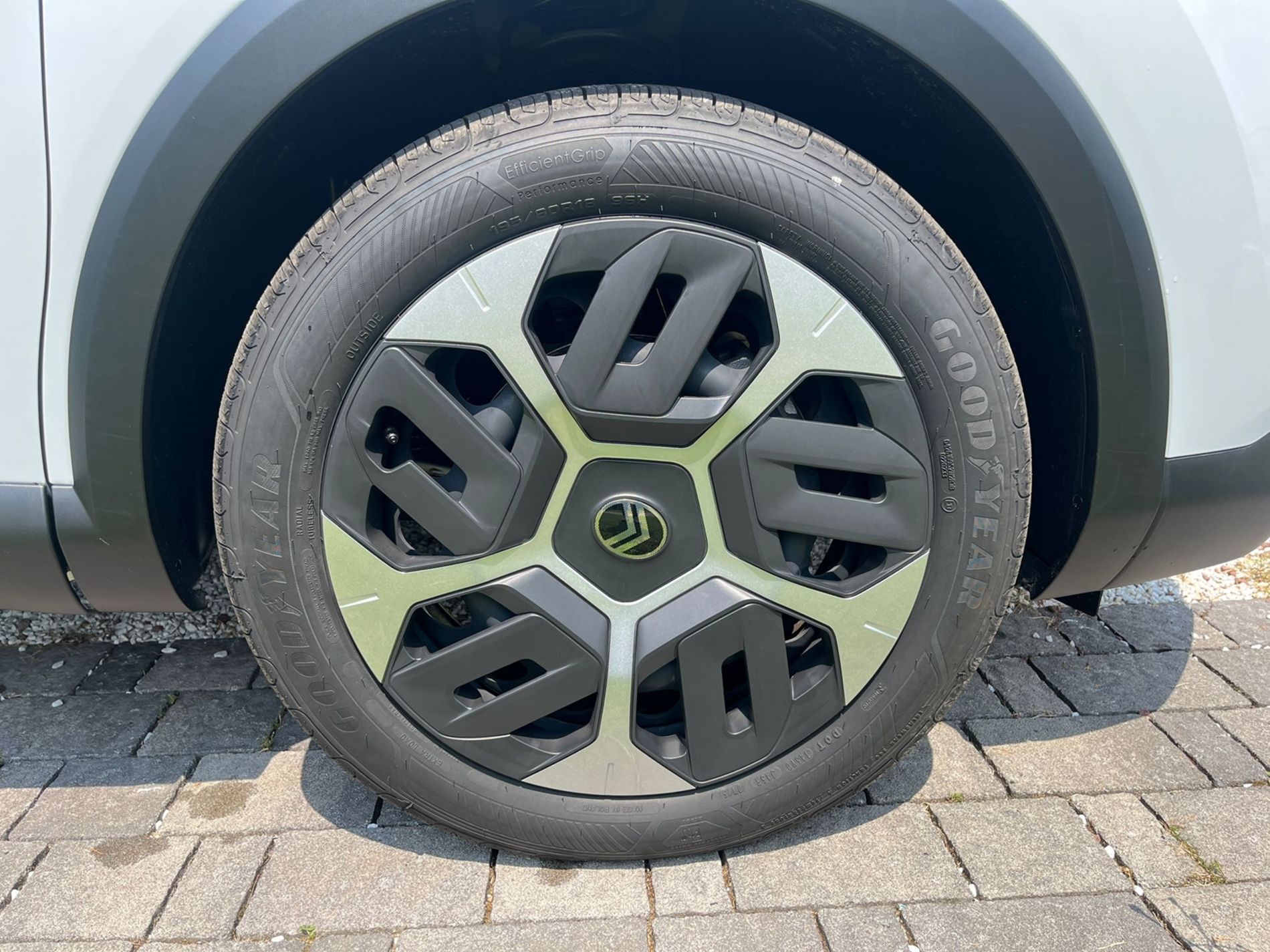 Citroen C4 1.2 puretech Plus s&s 130cv eat8   - Gallotti Auto