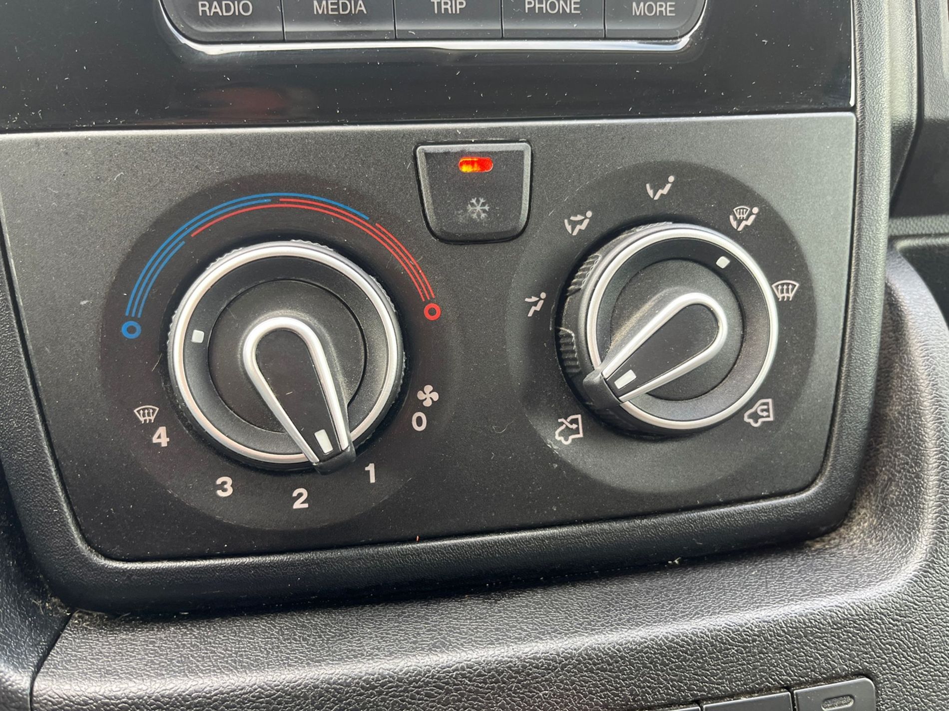33 L2 2.2 bluehdi 140cv S&S E6 - SENZA VINCOLI DI FINANZIAMENTO - Gallotti Auto