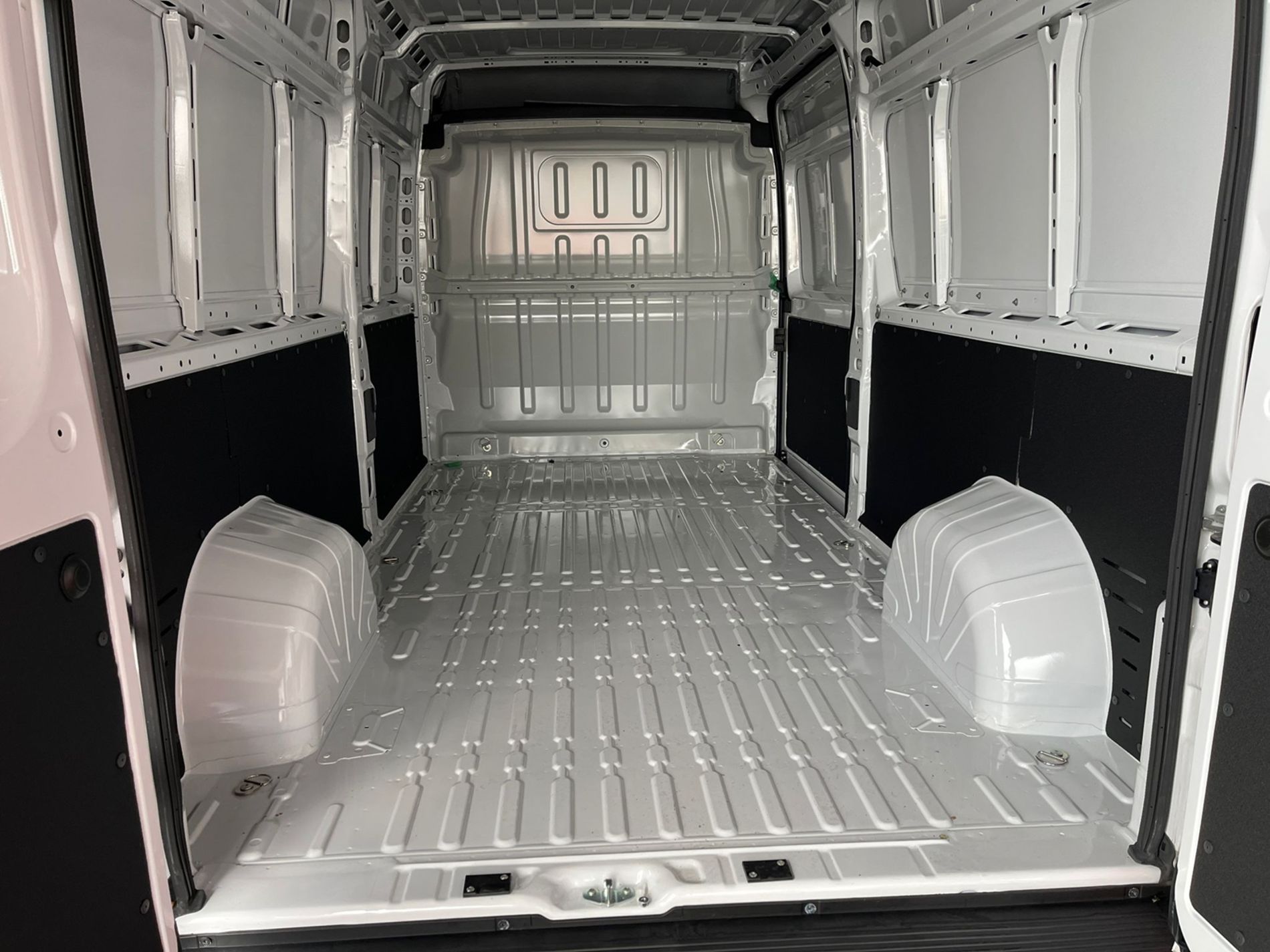 33 L3H2 BLUEHDI 120cv+IVA - Gallotti Auto