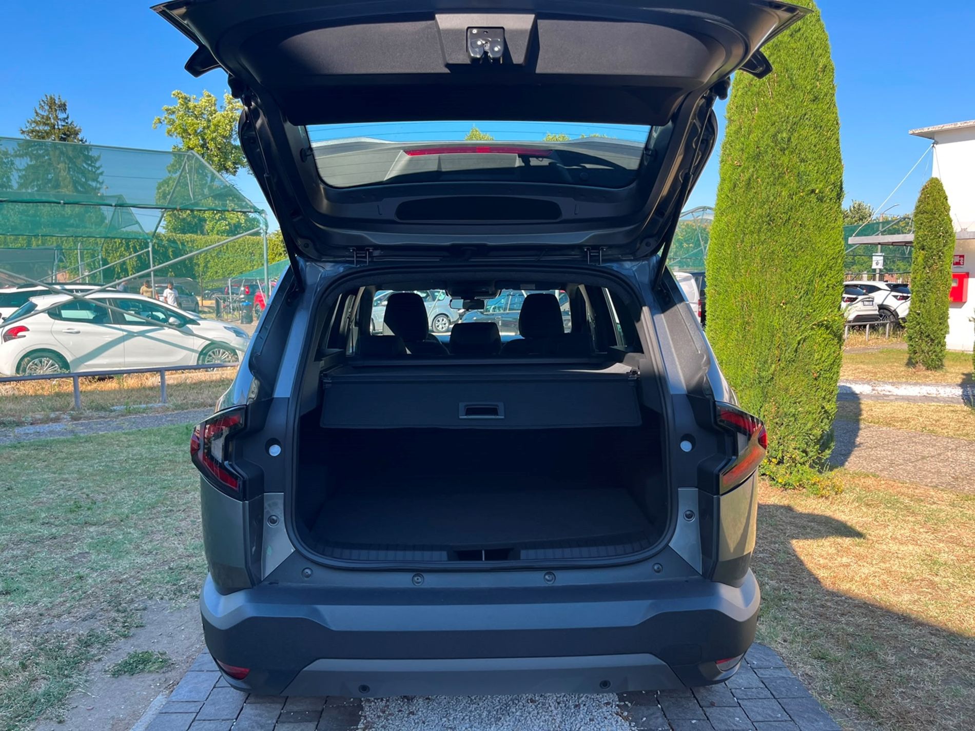 full Hybrid 155cv - SENZA VINCOLI DI FINANZIAMENTO - Gallotti Auto