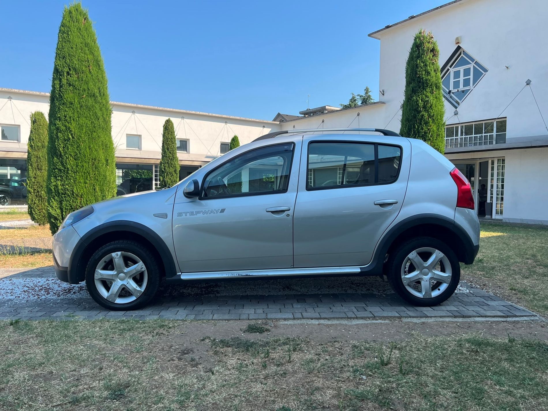 1.5 dci Stepway 90cv E5  - RISERVATA A COMMERCIANTI D’AUTO - Gallotti Auto
