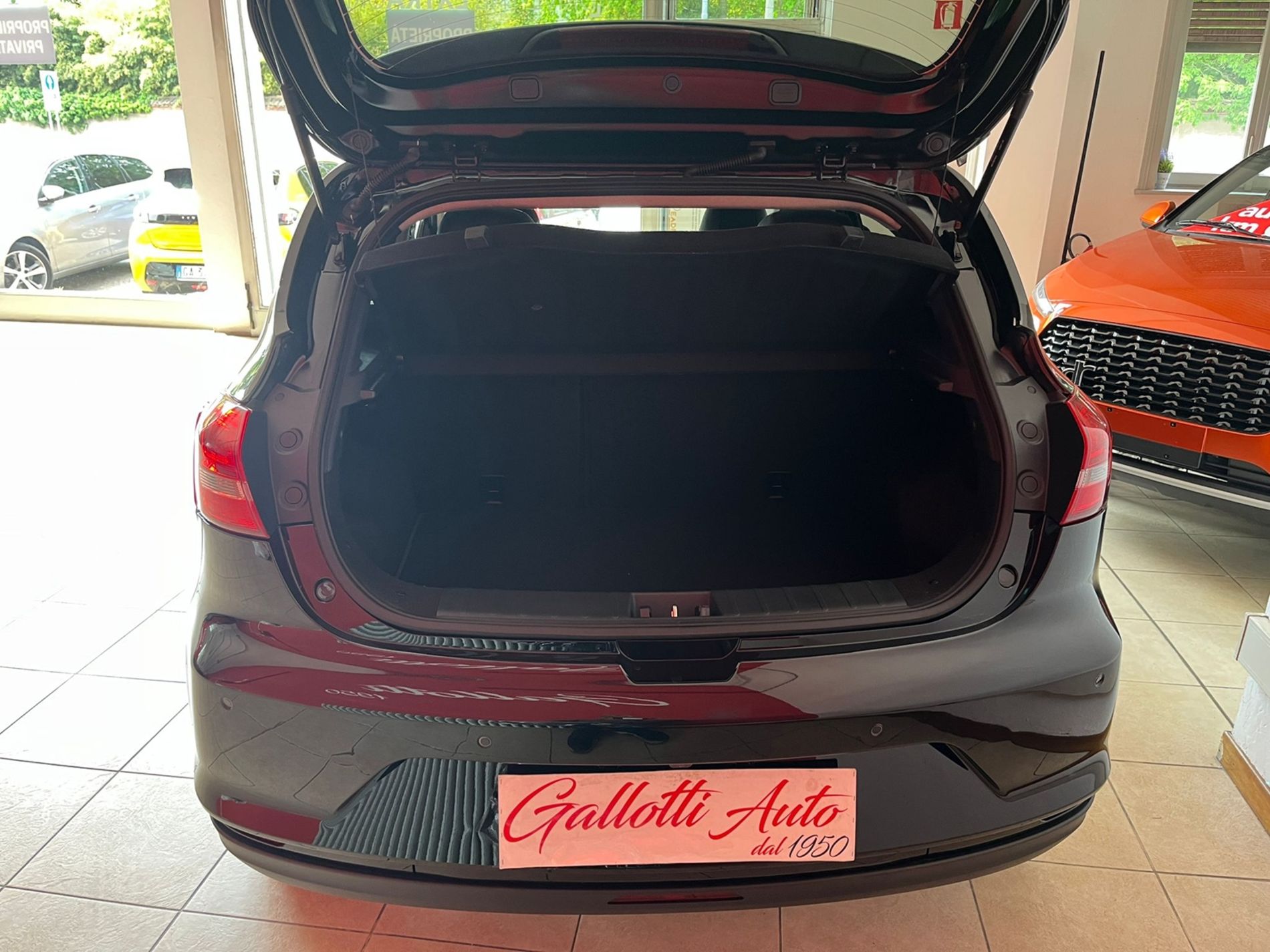 1.5 Gpl/bz 107cv - NEOPATENTATI - Gallotti Auto