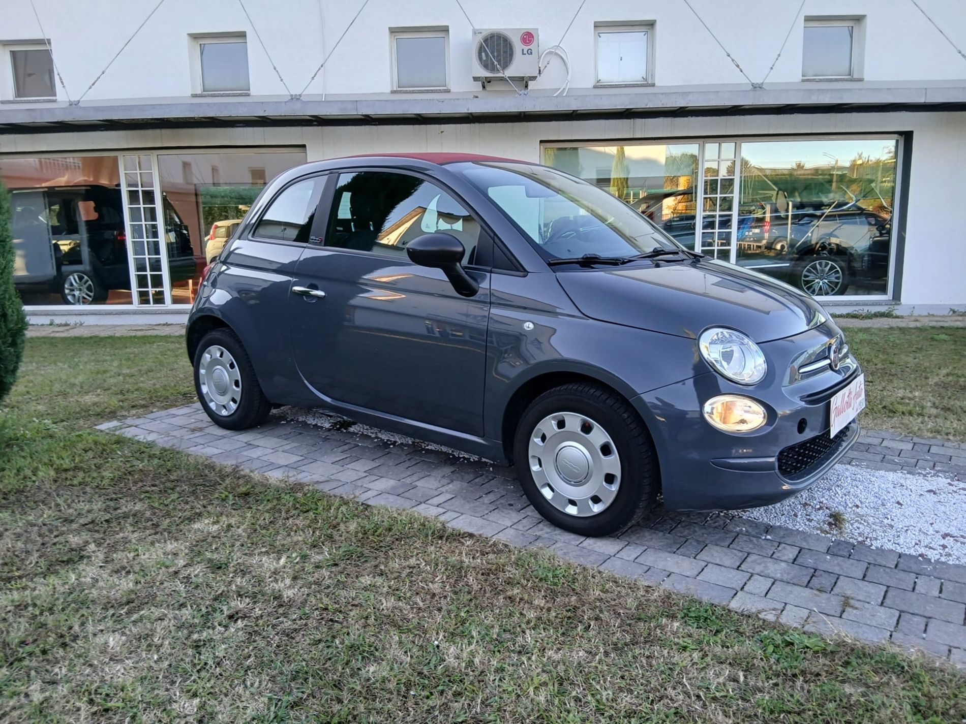 FIAT 500 CABRIO CULT 1.0 HYBRID 70cv - NEOPATENTATI - Gallotti Auto