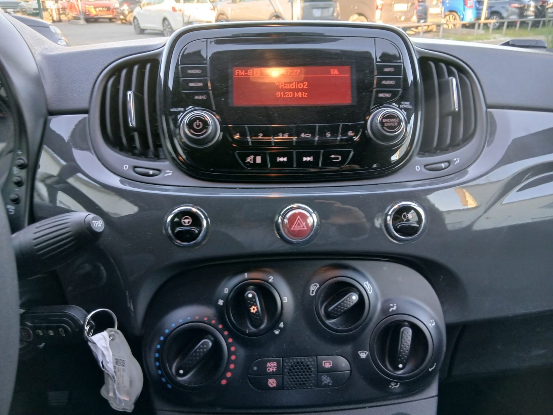 FIAT 500 CABRIO CULT 1.0 HYBRID 70cv - NEOPATENTATI - Gallotti Auto