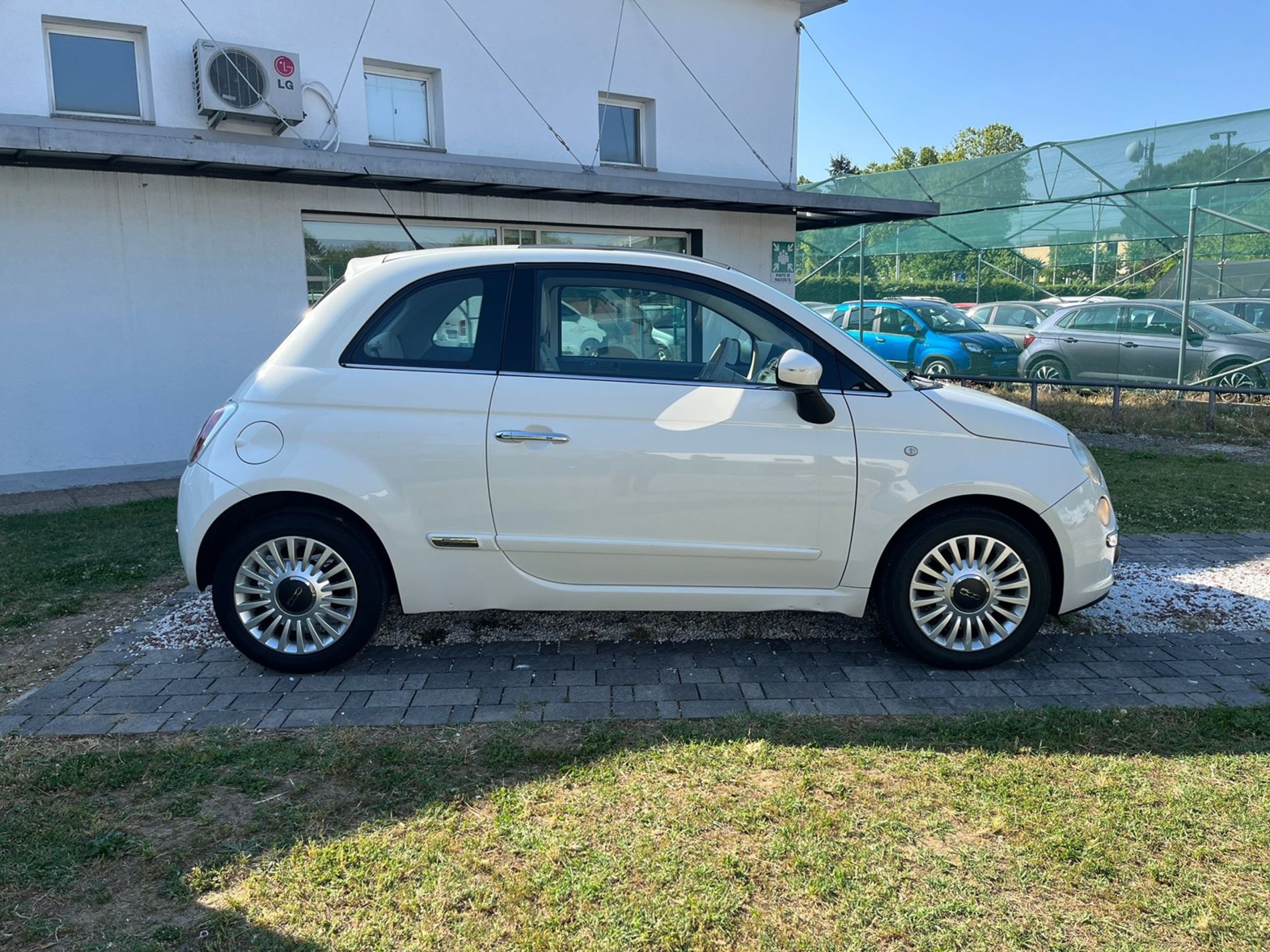 1.2 Lounge 69cv - RISERVATA A COMMERCIANTI D’AUTO - Gallotti Auto