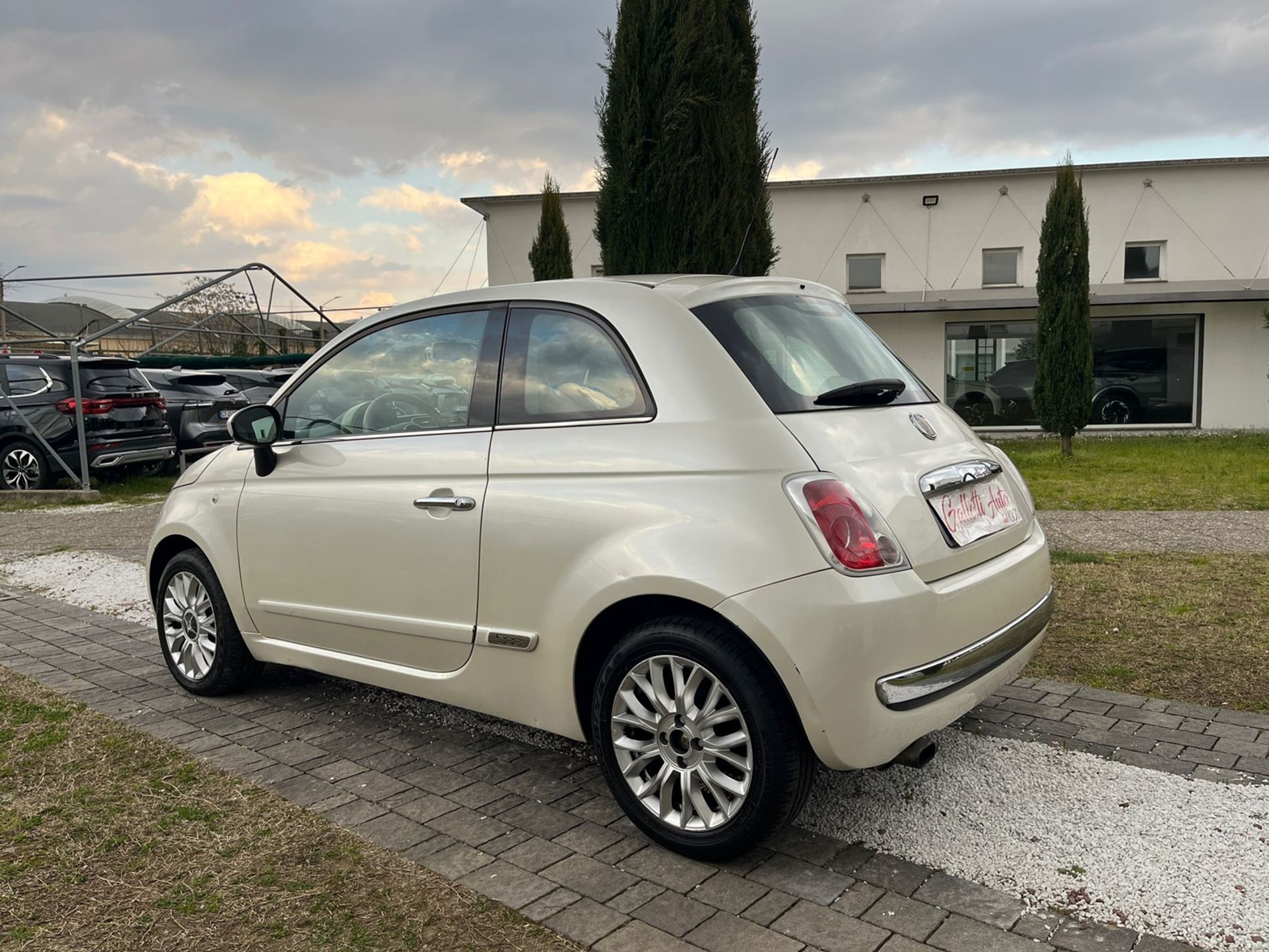 Pop 1.2 benzina 69cv - RISERVATA A COMMERCIANTI D’AUTO - Gallotti Auto