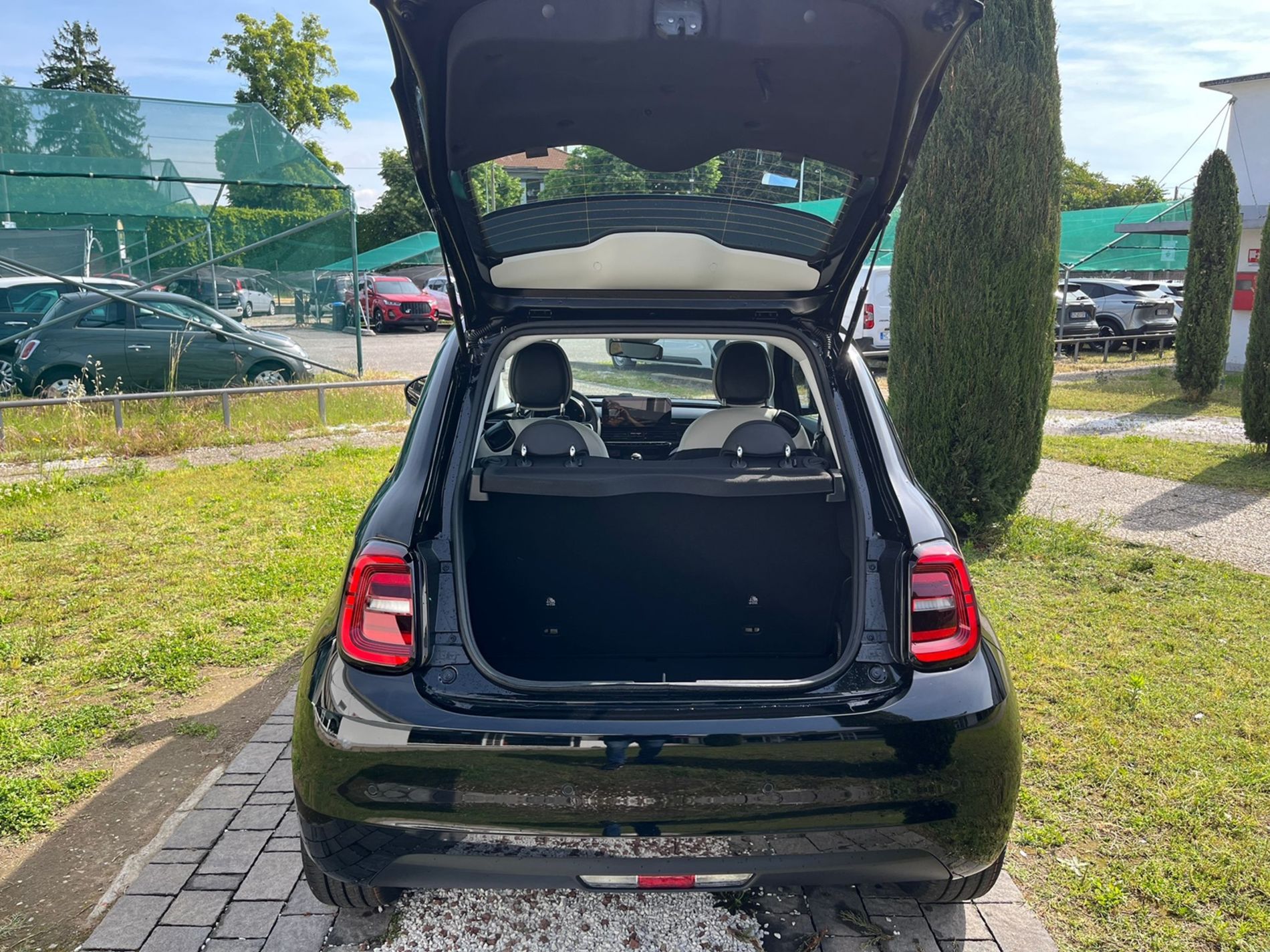 Icon 1.0 hybrid 65cv - Gallotti Auto