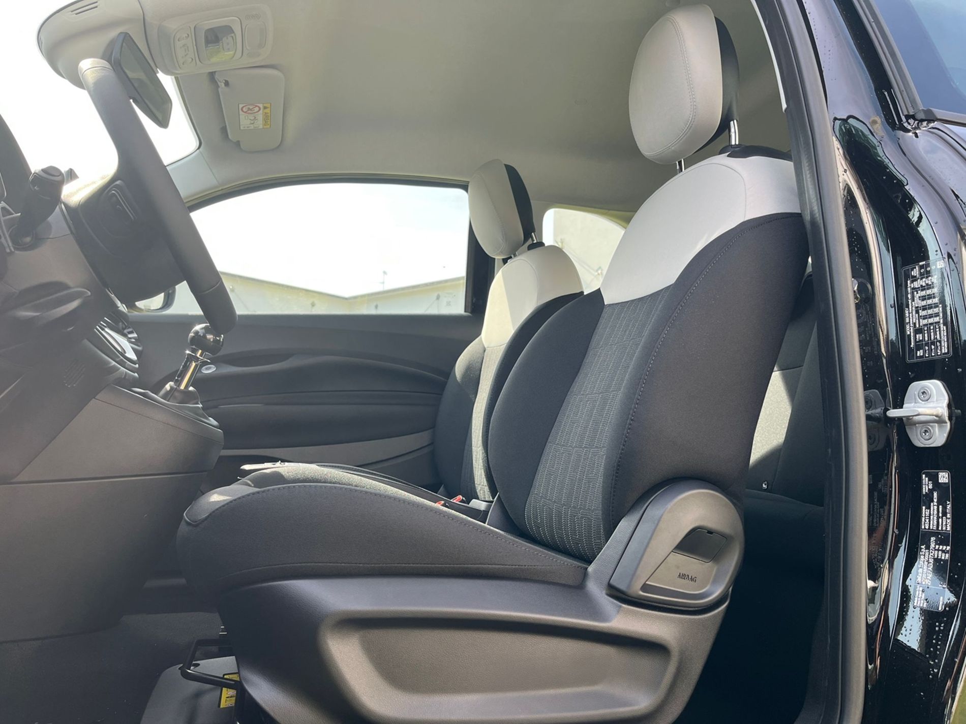 Icon 1.0 hybrid 65cv - Gallotti Auto