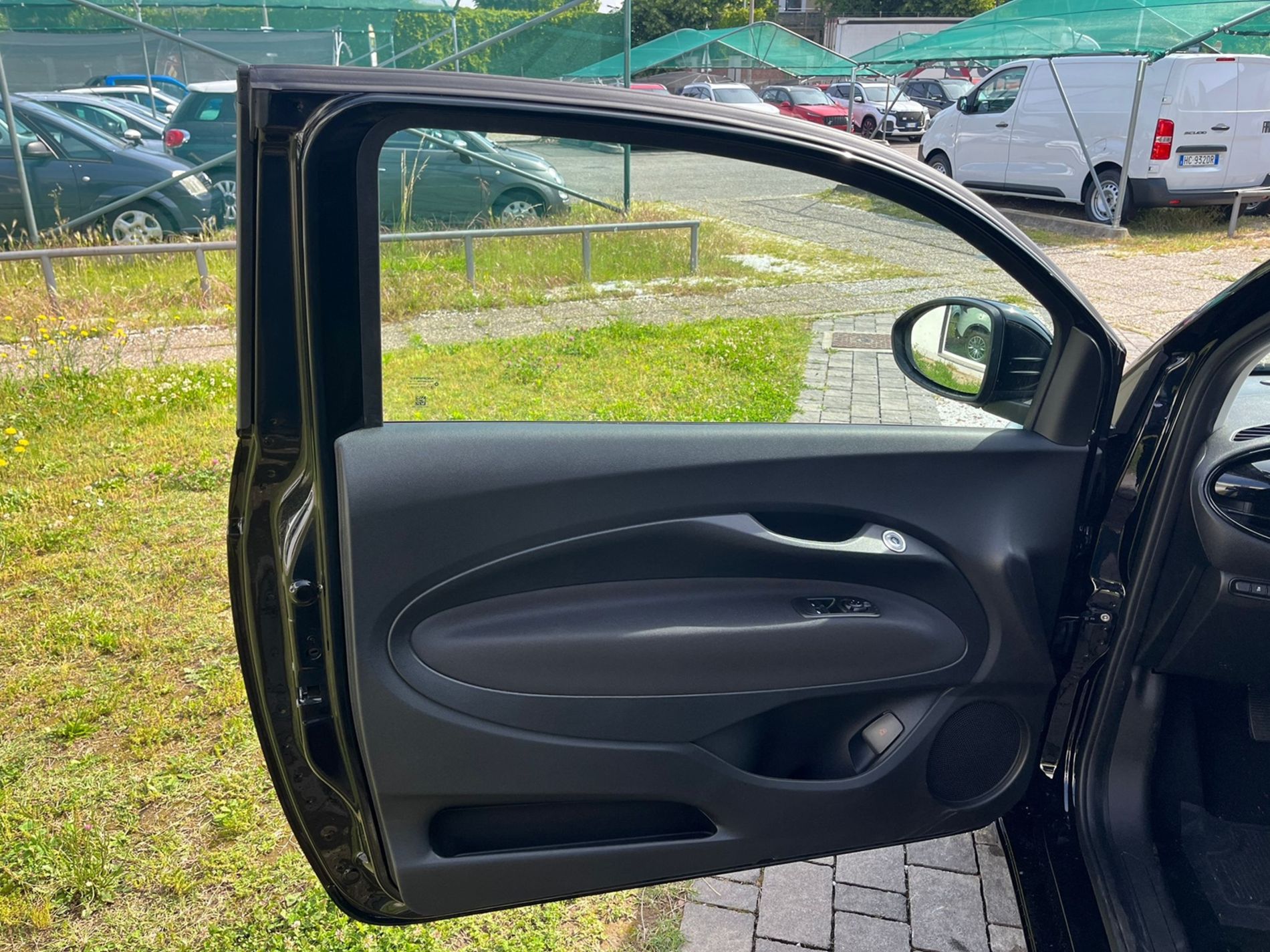 Icon 1.0 hybrid 65cv - Gallotti Auto