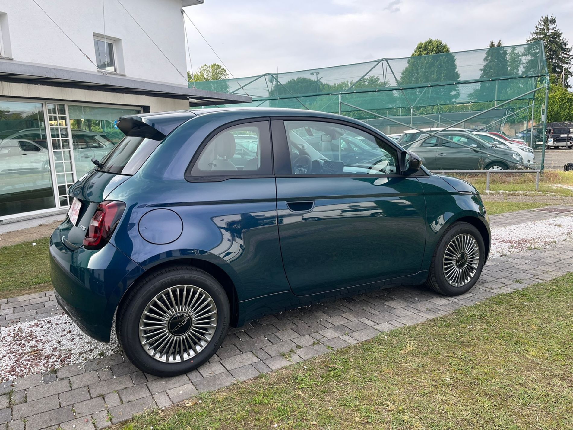 Icon 1.0 hybrid 65cv - Gallotti Auto