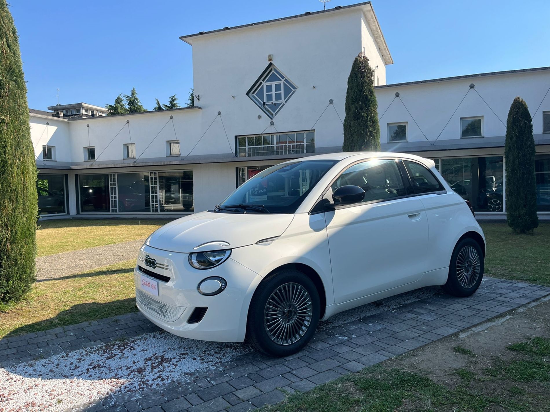 Icon 1.0 hybrid 65cv - Gallotti Auto