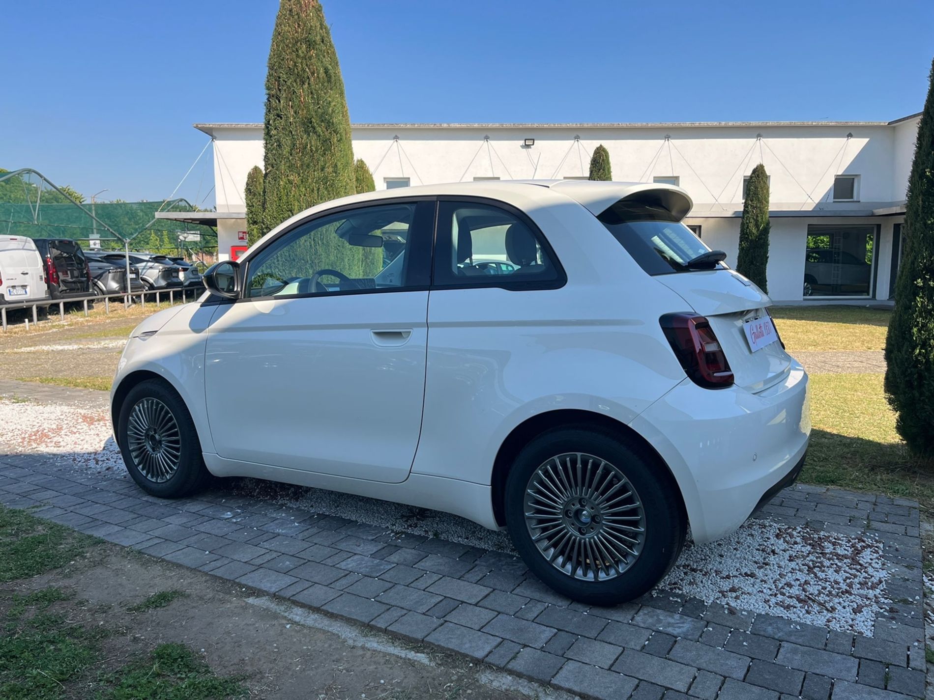Icon 1.0 hybrid 65cv - Gallotti Auto