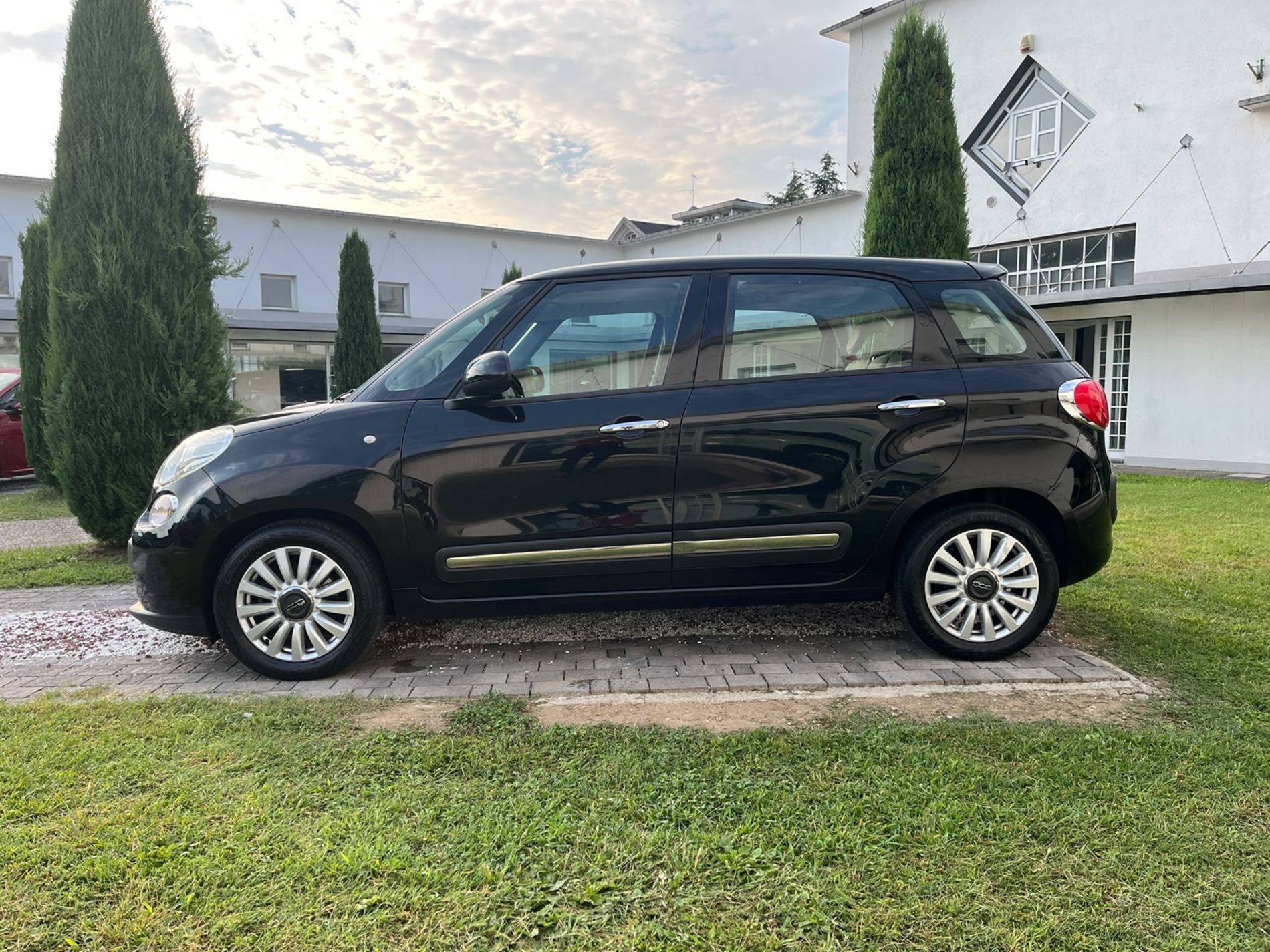 1.4 benzina 95cv  - RISERVATA A COMMERCIANTI D’AUTO - Gallotti Auto