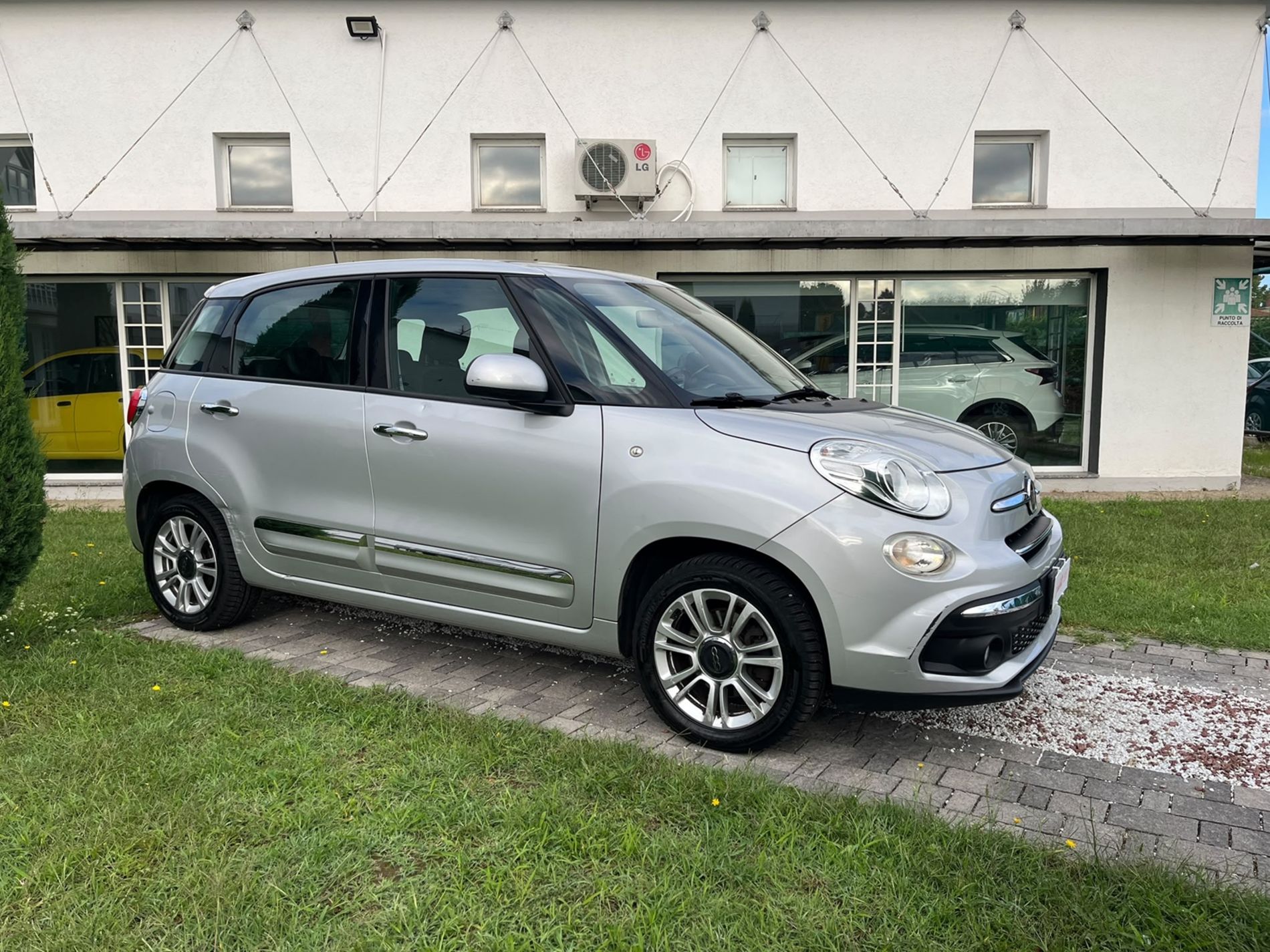 - RISERVATA A COMMERCIANTI D’AUTO  - Gallotti Auto