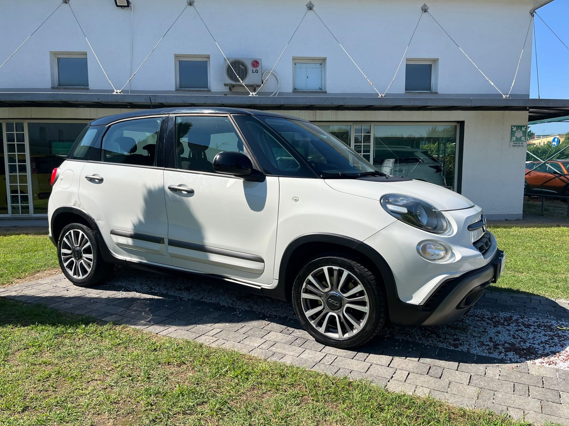 1.4 tjt Lounge Gpl 120cv - RISERVATA A COMMERCIANTI D’AUTO - Gallotti Auto