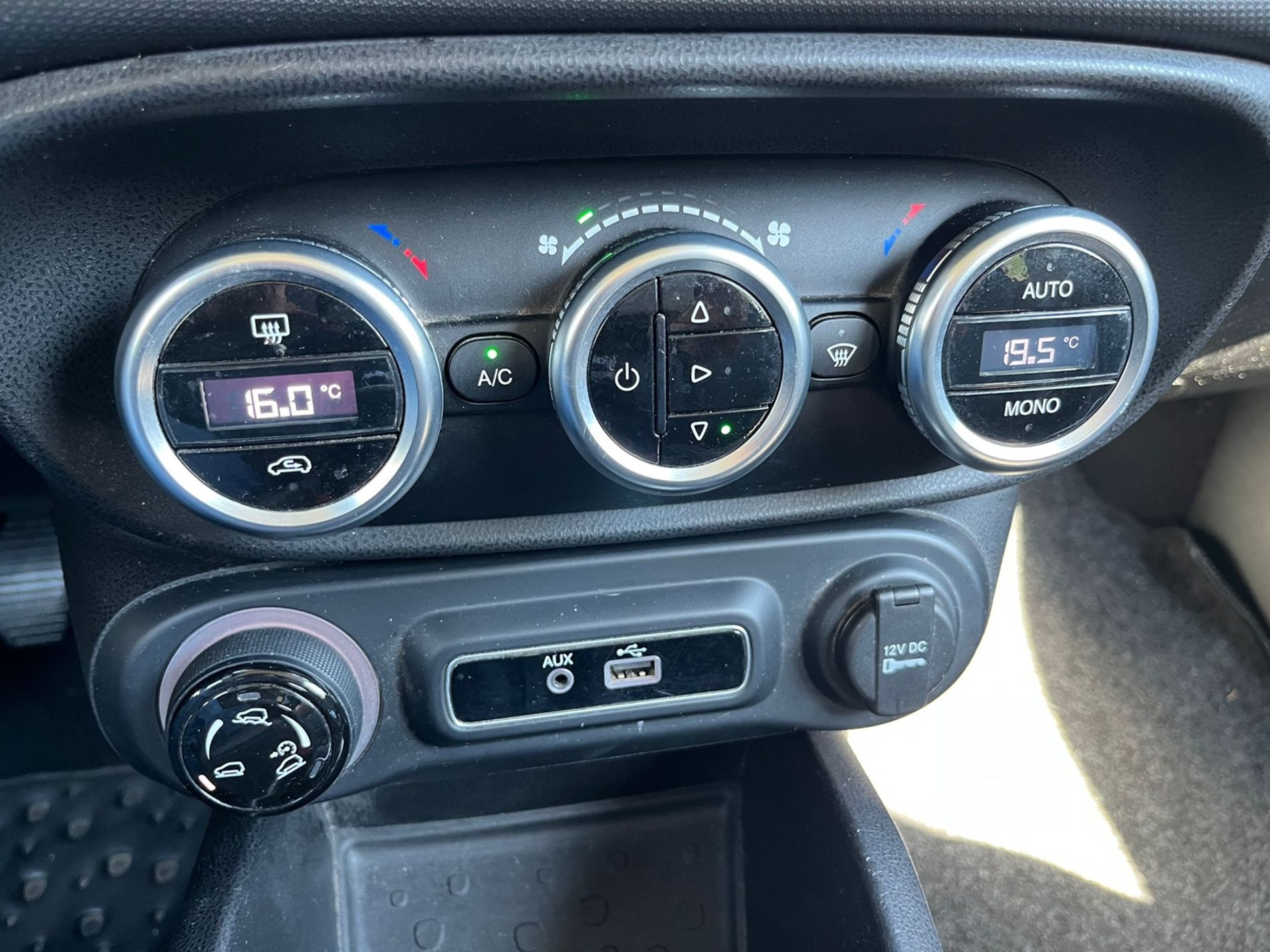 1.4 tjt Lounge Gpl 120cv - RISERVATA A COMMERCIANTI D’AUTO - Gallotti Auto