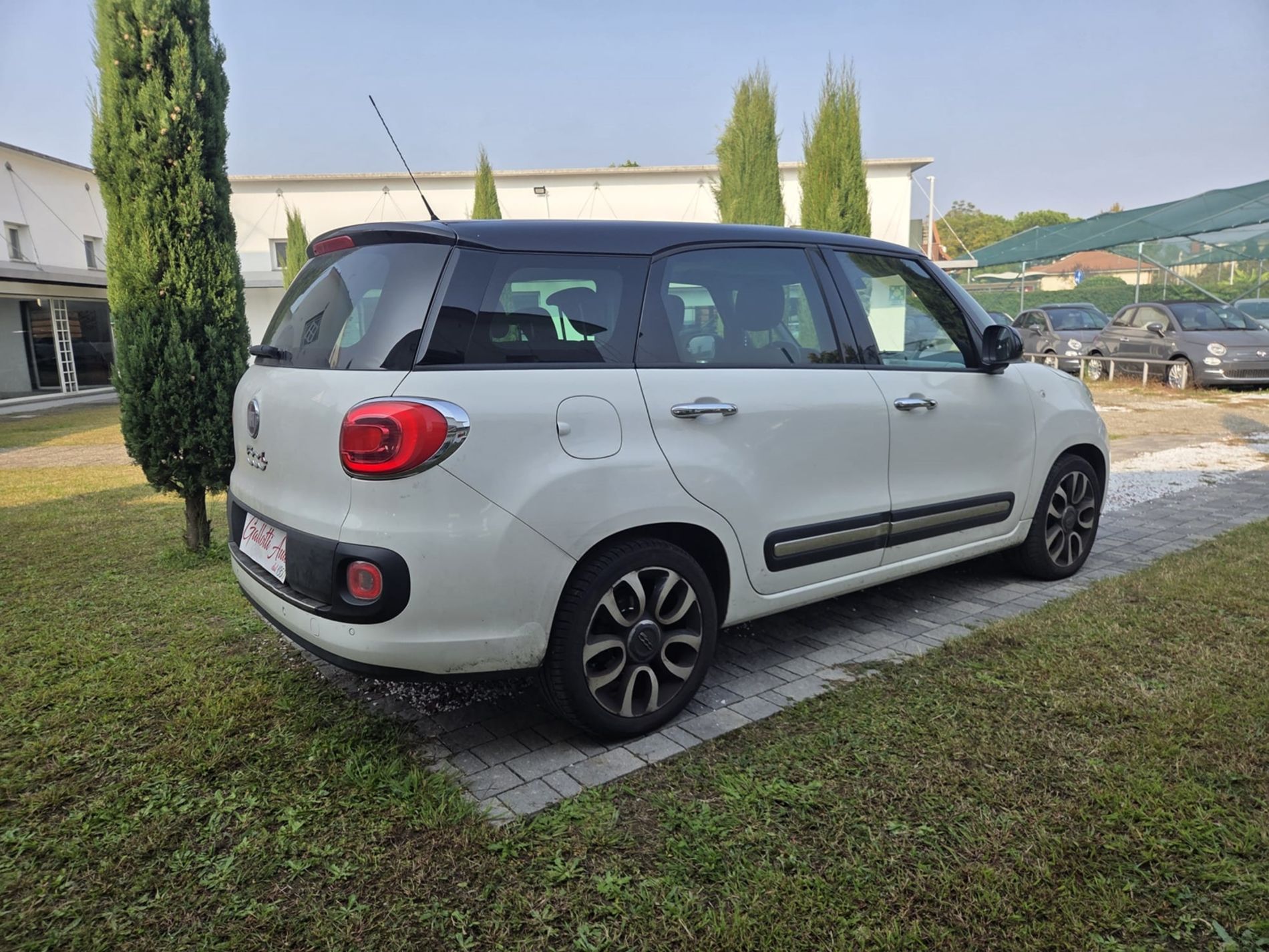 RISERVATA A COMMERCIANTI D’AUTO - Gallotti Auto