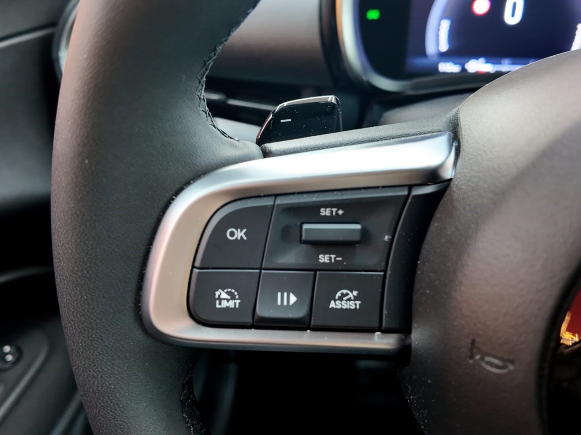  Pop 1.2 Hybrid 110cv DCT - NEOPATENTATI - Gallotti Auto