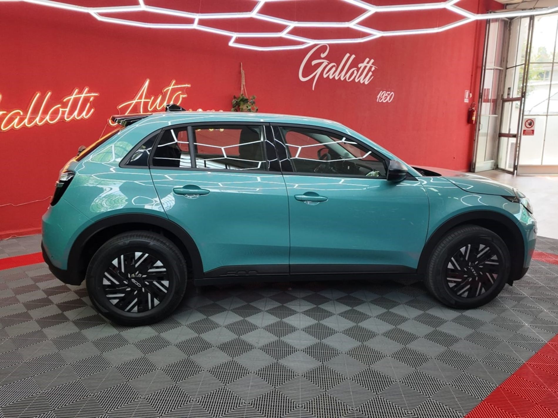  Pop 1.2 Hybrid 110cv DCT - NEOPATENTATI - Gallotti Auto