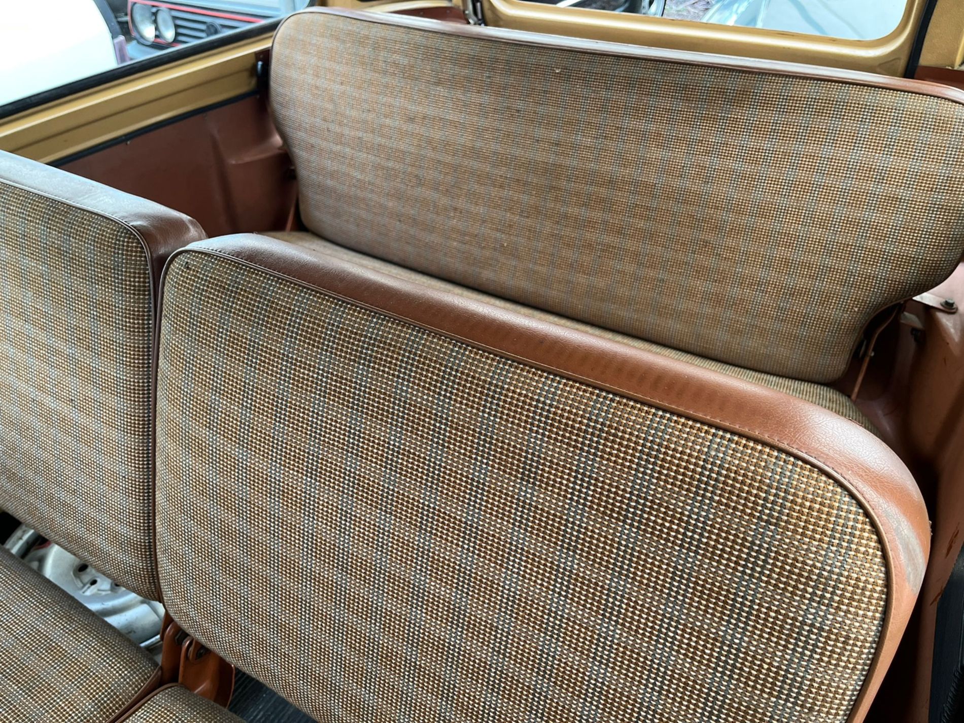 0.9 benzina 35cv 7 posti - Gallotti Auto