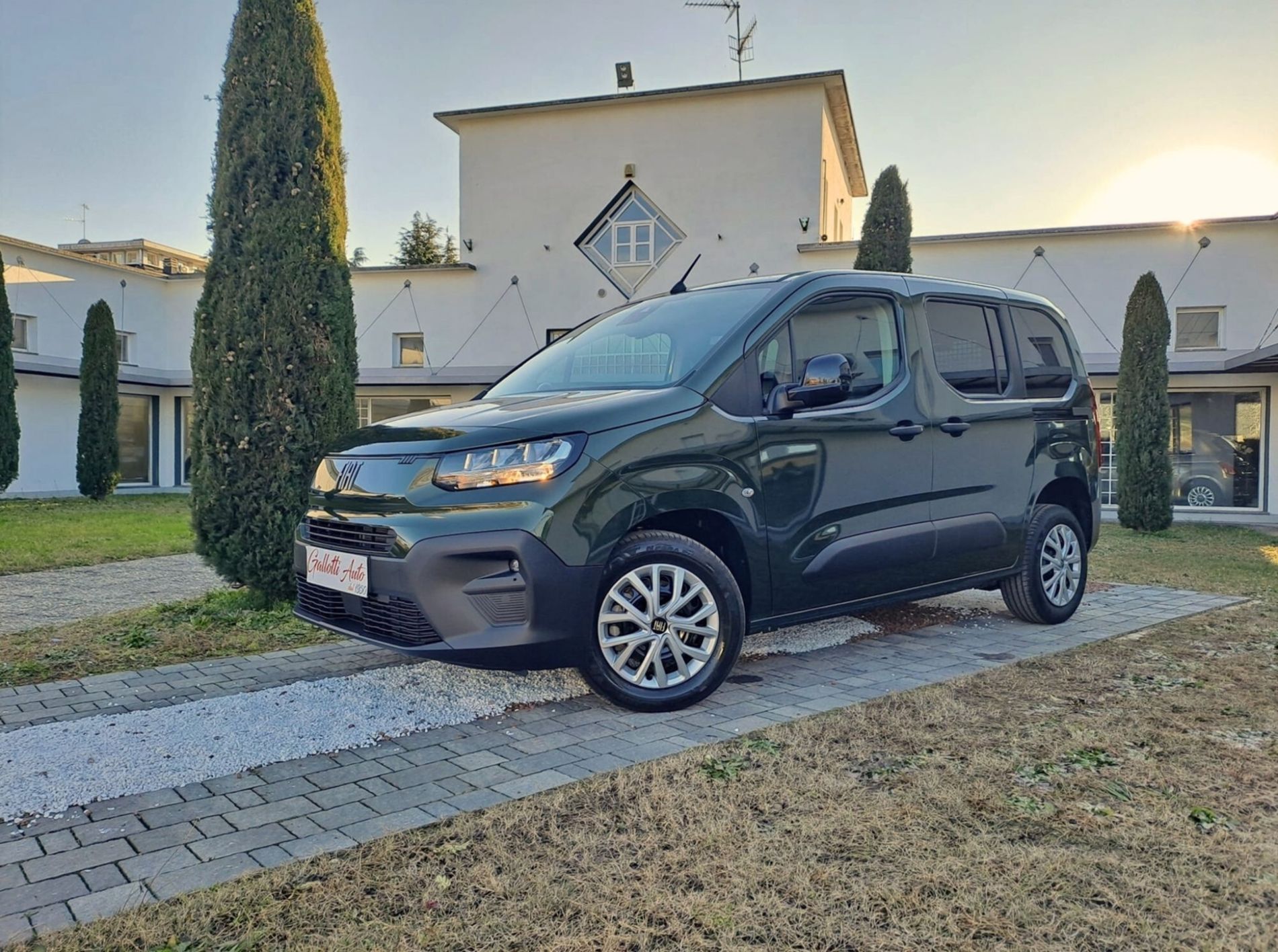 COMBI 5posti N1 L1 1.5 diesel 130CV + IVA - Gallotti Auto