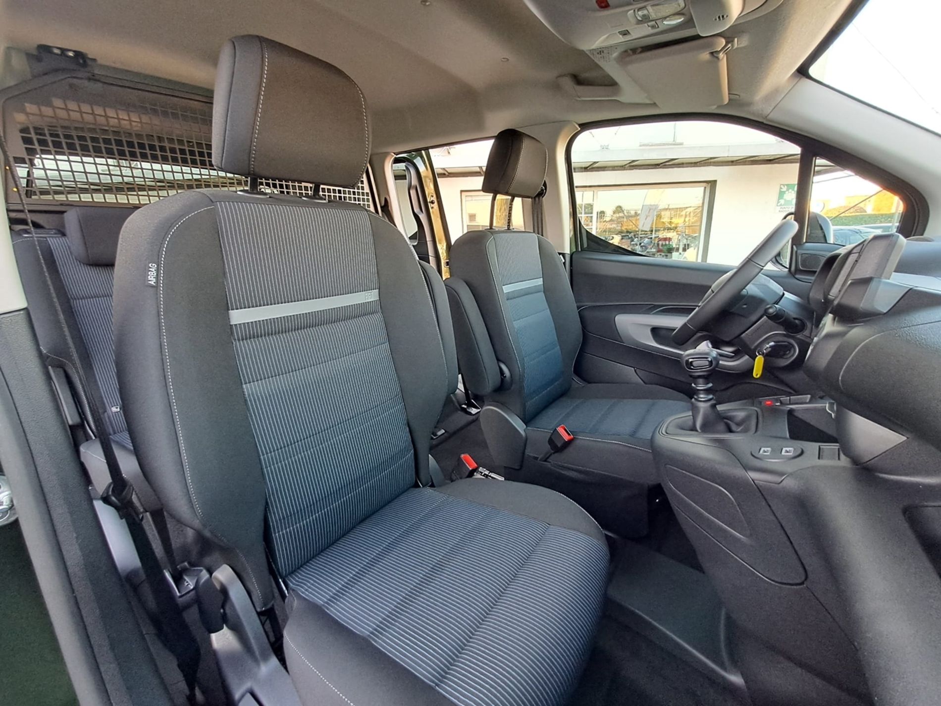 COMBI 5posti N1 L1 1.5 diesel 130CV + IVA - Gallotti Auto