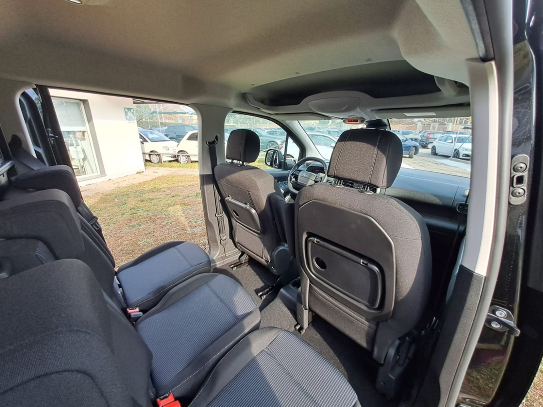 COMBI 5posti N1 L1 1.5 diesel 130CV + IVA - SENZA VINCOLI DI FINANZIAMENTO  - Gallotti Auto