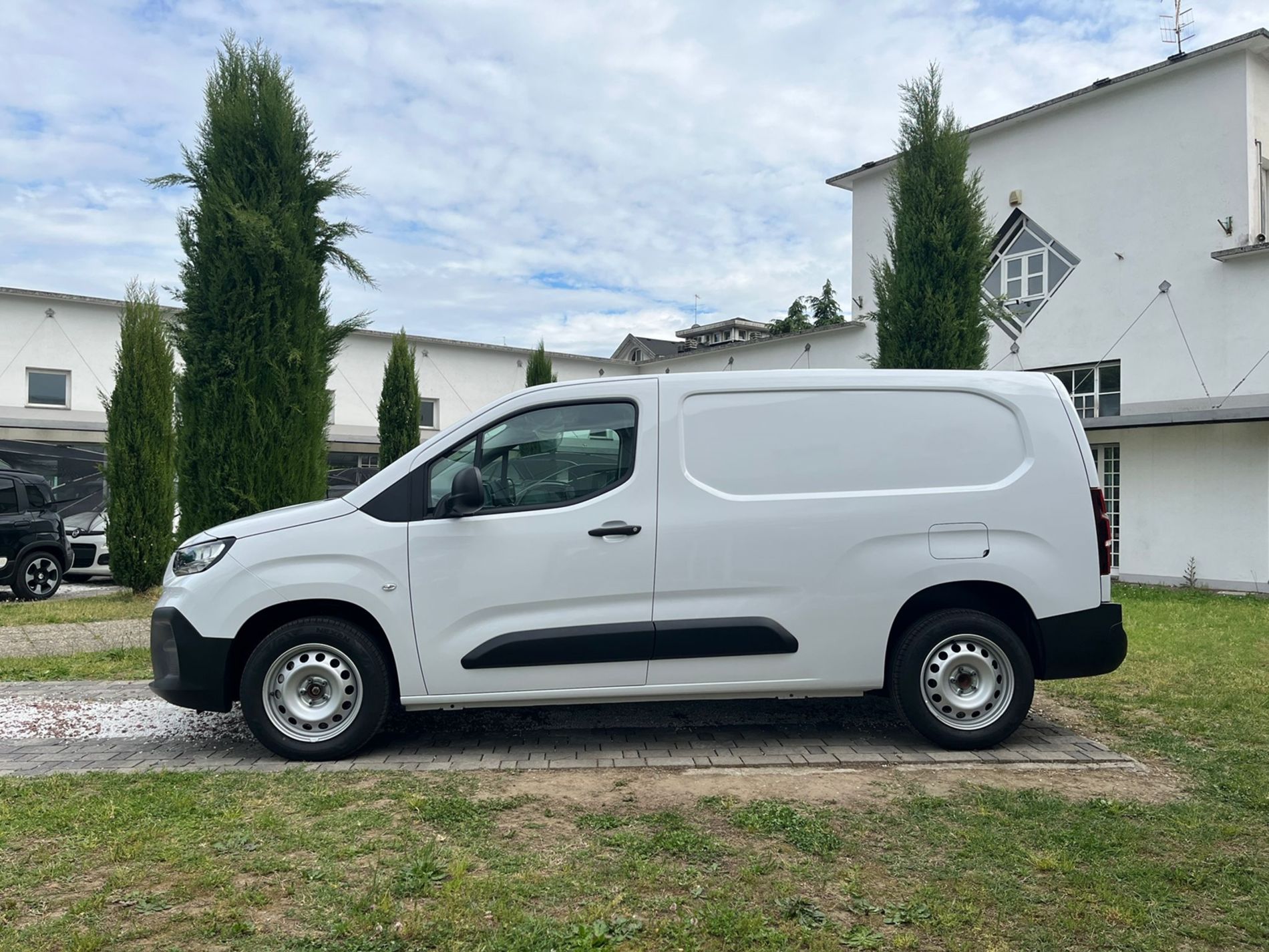 Van XL Passo Lungo 1.5 diesel 130cv mt6 - Gallotti Auto