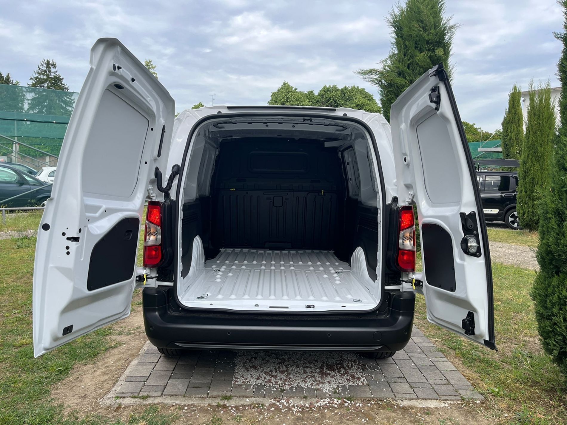 Van XL Passo Lungo 1.5 diesel 130cv mt6 - Gallotti Auto