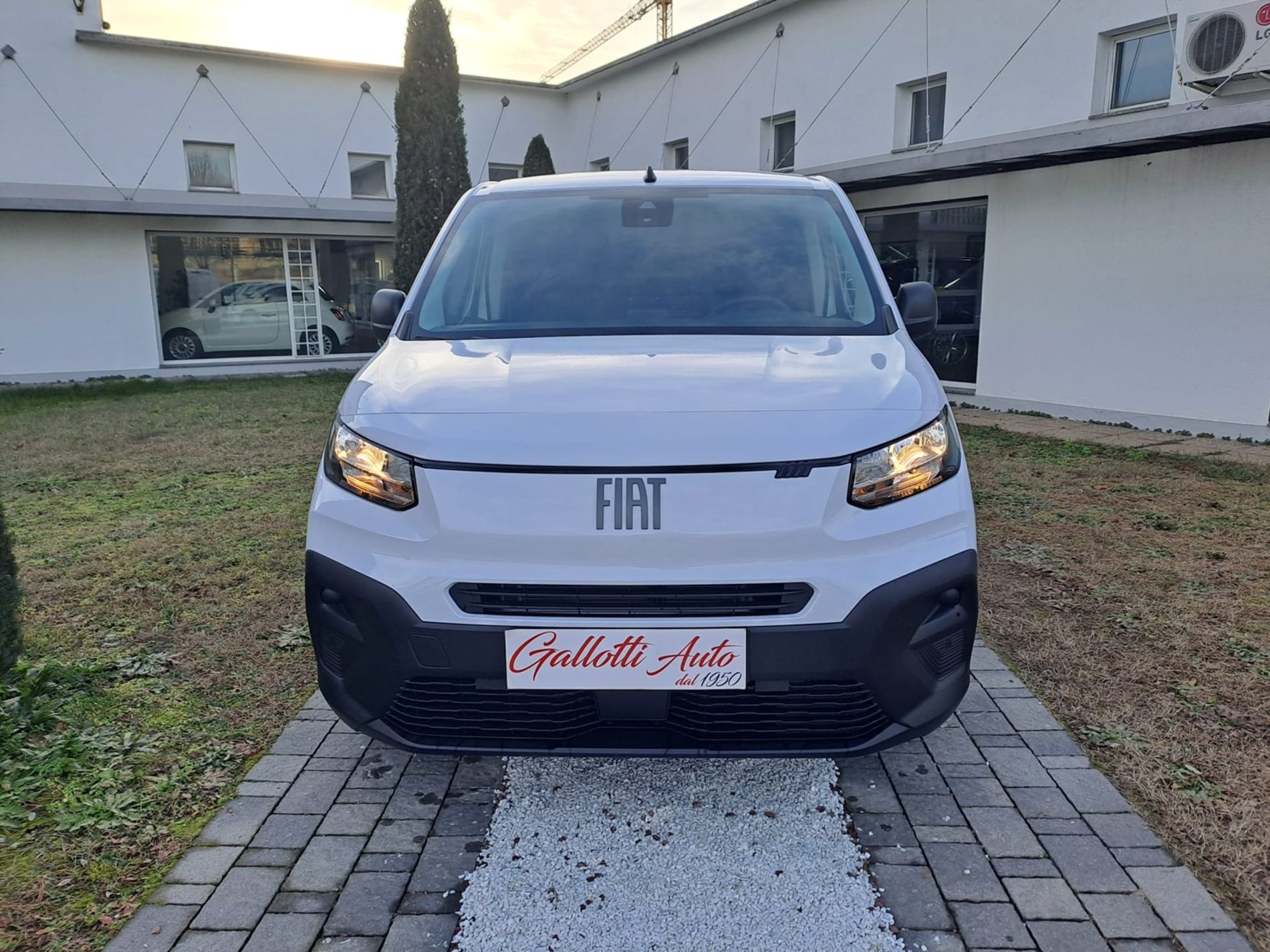 VAN 1.5 BLUEHDI 100cv + IVA - Gallotti Auto
