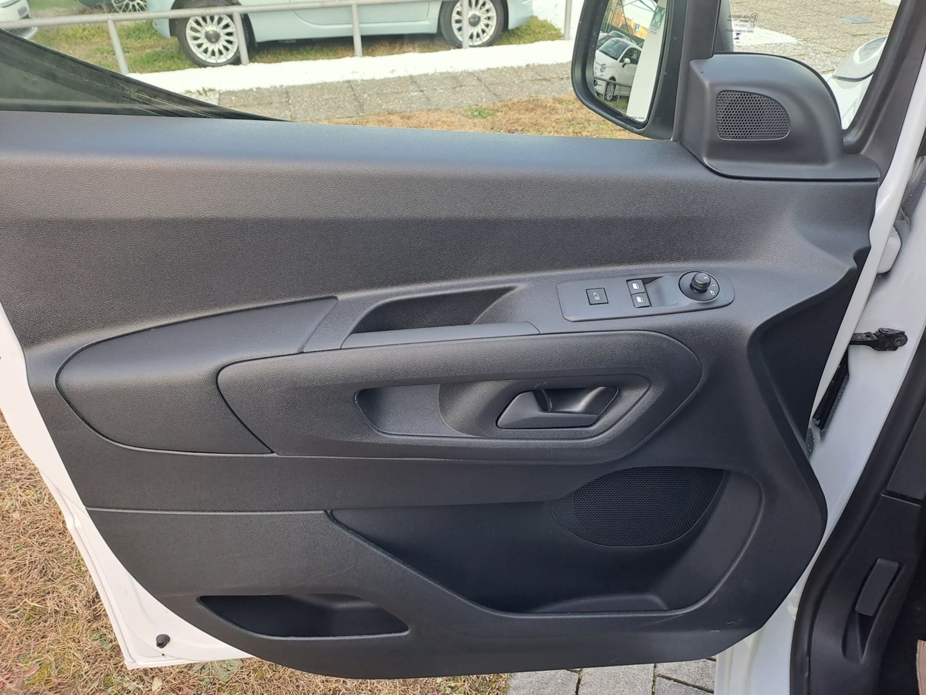 VAN 1.5 BLUEHDI 100cv + IVA - Gallotti Auto