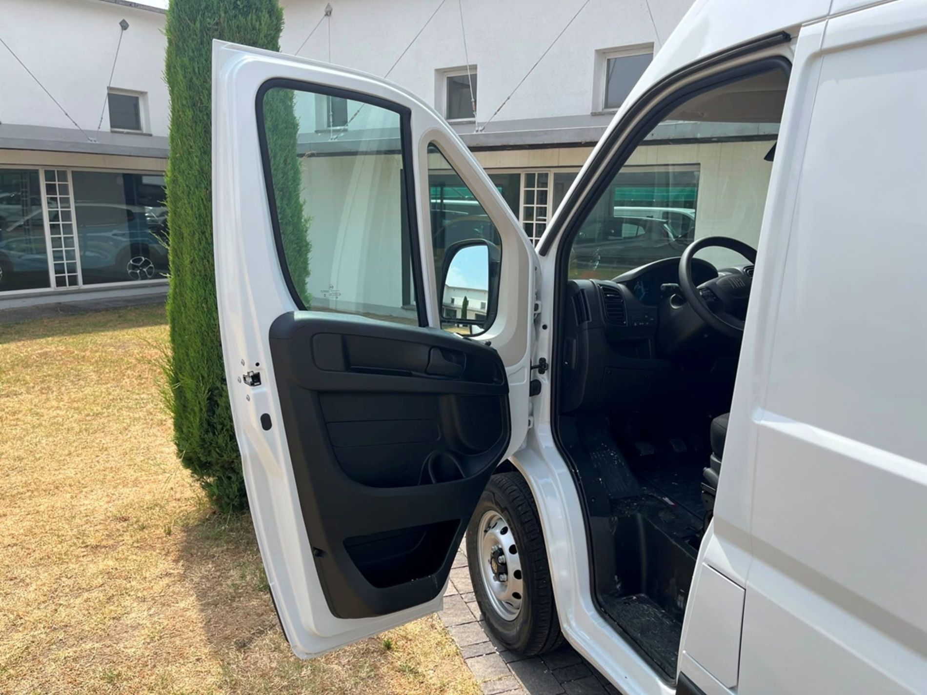 Furgone Lastrato L2H2 2.2 diesel 140cv MT + IVA - SENZA VINCOLI DI FINANZIAMENTO - Gallotti Auto