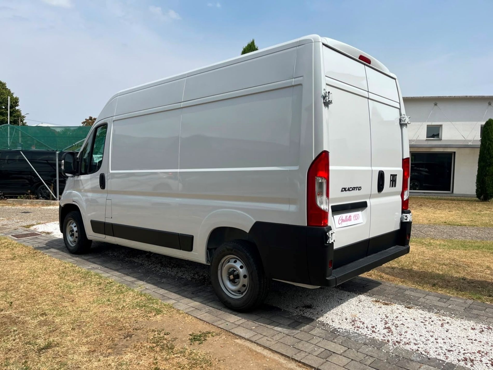 Furgone Lastrato L2H2 2.2 diesel 140cv MT + IVA - SENZA VINCOLI DI FINANZIAMENTO - Gallotti Auto