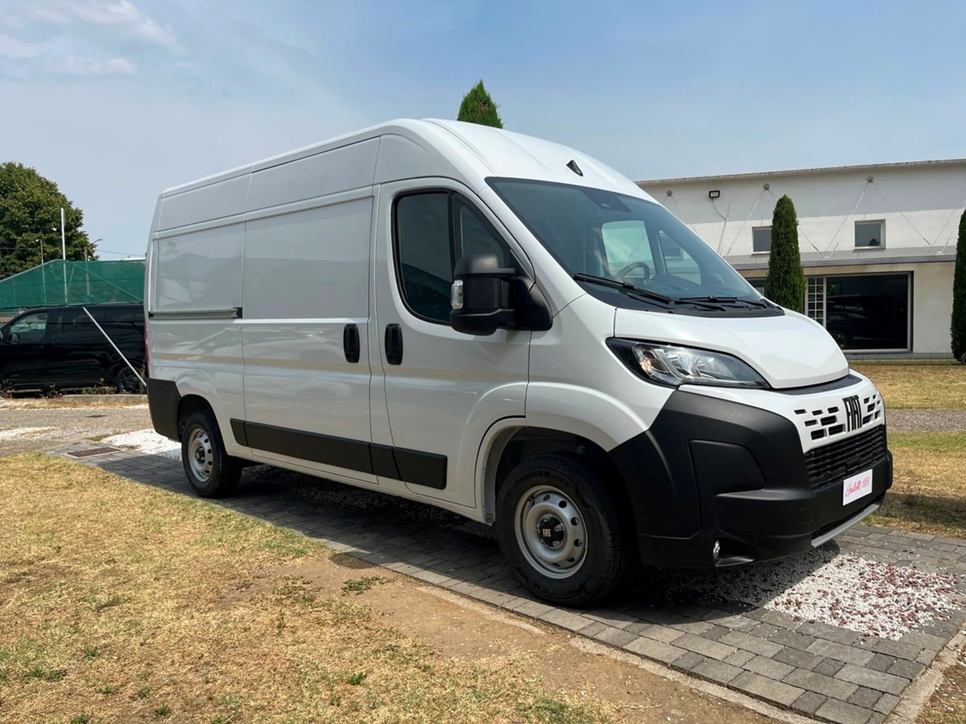 Furgone Lastrato L2H2 2.2 diesel 140cv MT + IVA - SENZA VINCOLI DI FINANZIAMENTO - Gallotti Auto