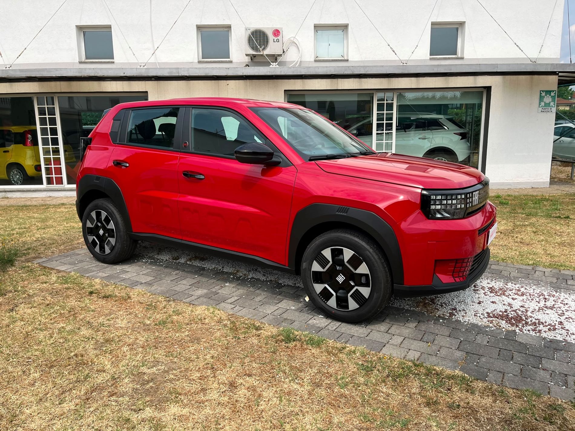  Icon 1.2 benzina 100cv - SENZA VINCOLI DI FINANZIAMENTO - Gallotti Auto
