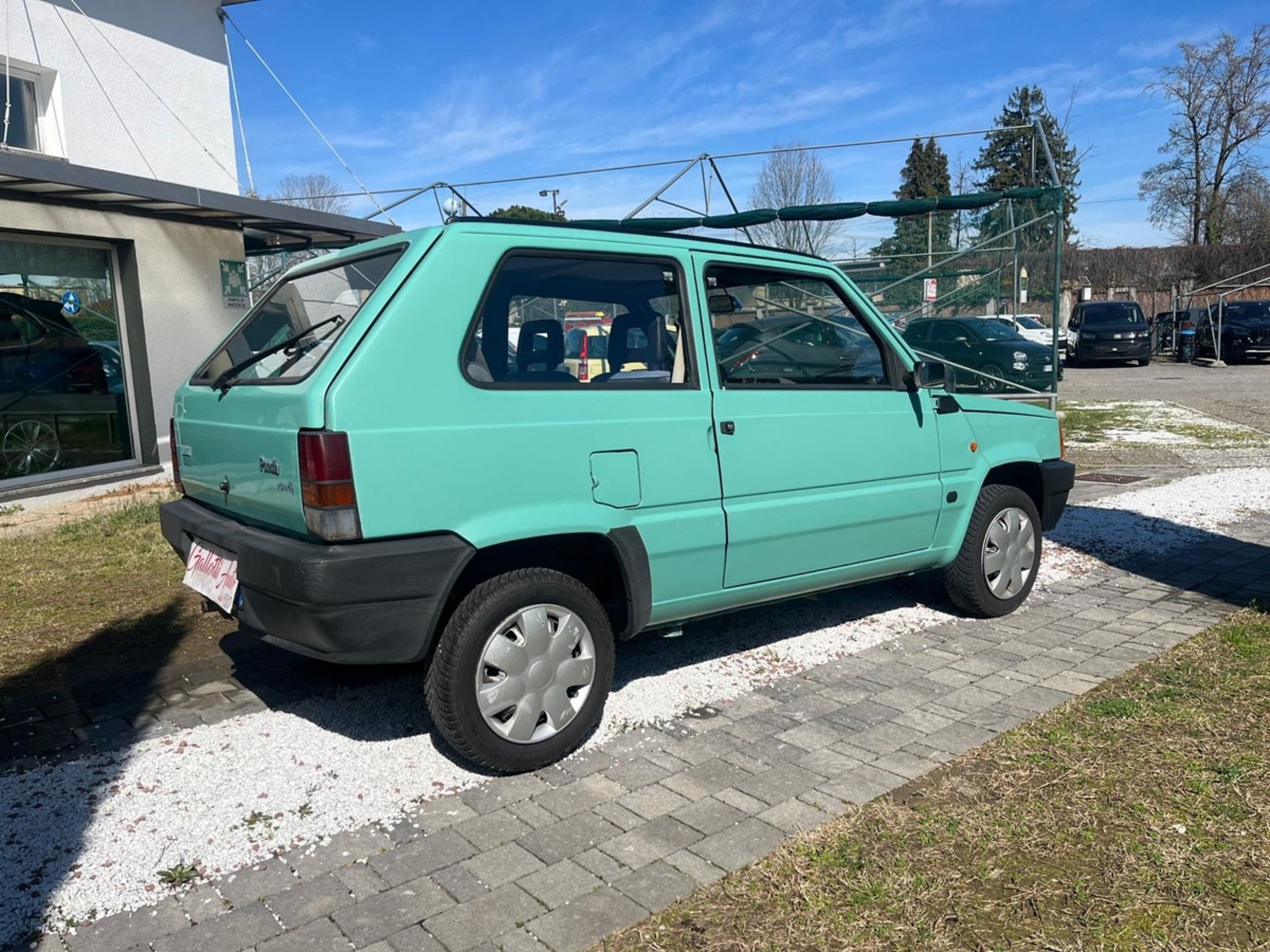 Young 1.1 benzina 54cv - Gallotti Auto