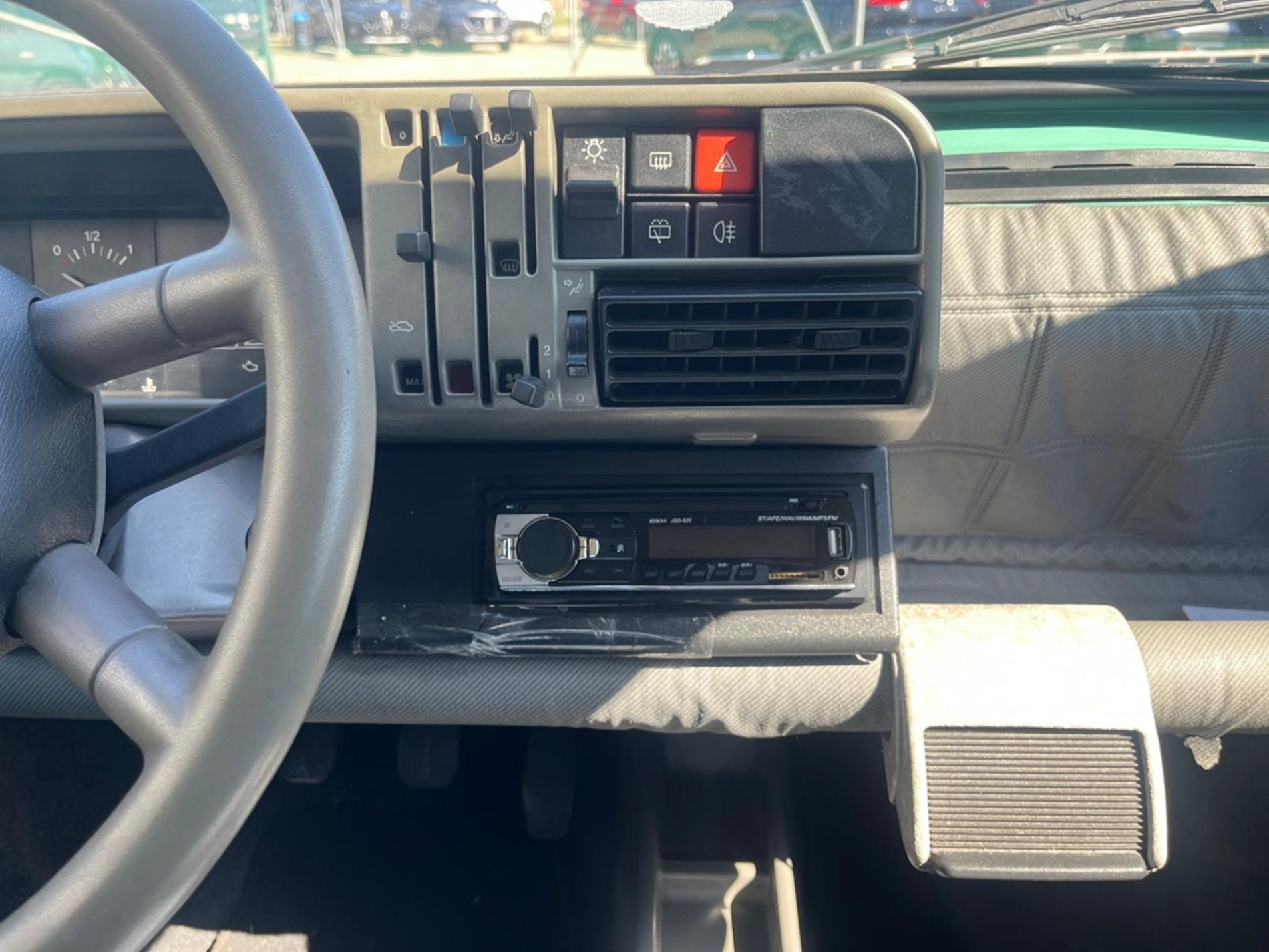 Young 1.1 benzina 54cv - Gallotti Auto